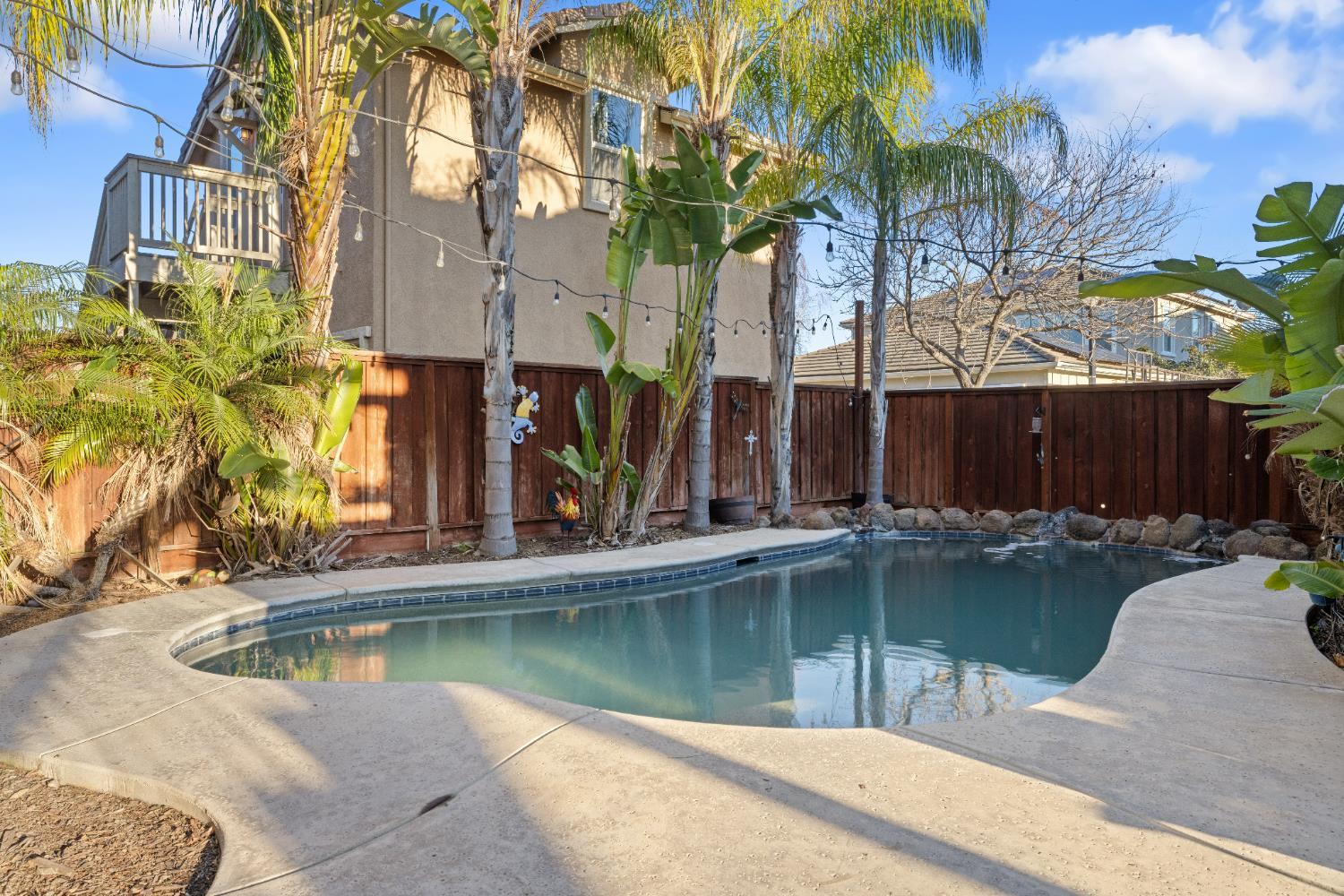 Oakdale, California, 95361, United States, 4 Bedrooms Bedrooms, ,4 BathroomsBathrooms,Residential,For Sale,2011319