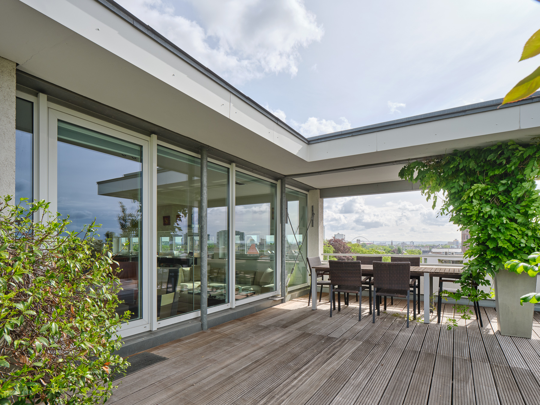  Penthouse Retreat Above the Rooftops of Cologne - 物件實景