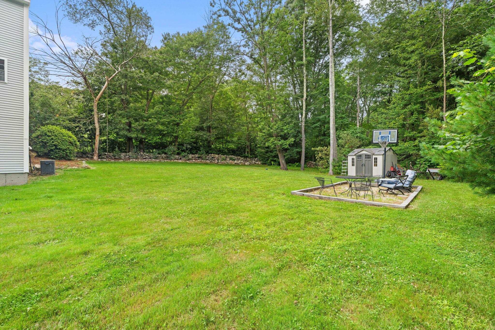 Londonderry, New Hampshire, 03053, United States, ,Residential,For Sale,1916395