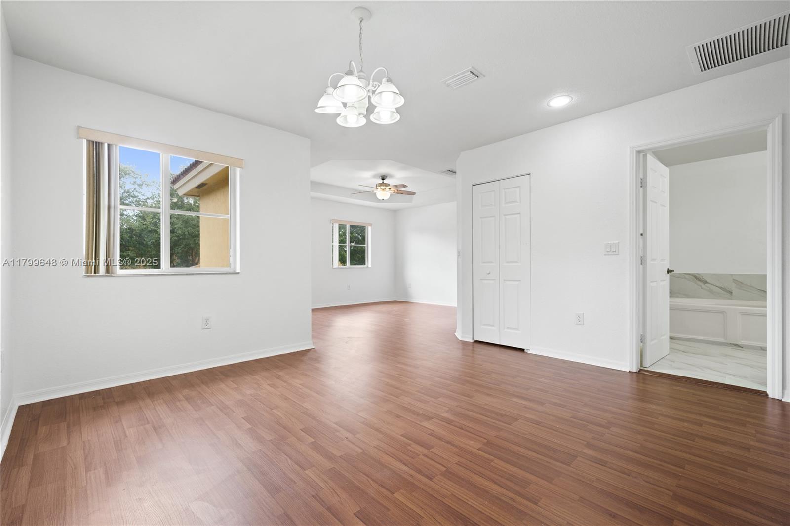 Miramar, Florida, 33025, United States, 4 Bedrooms Bedrooms, ,3 BathroomsBathrooms,Residential,For Sale,1805812