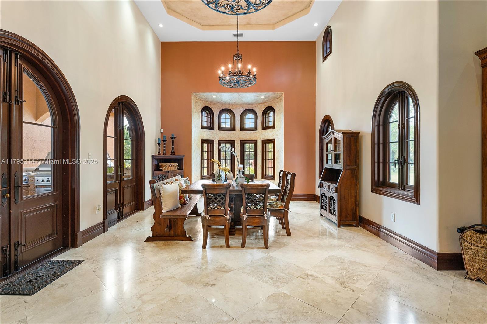 Homestead, Florida, 33031, United States, 6 Bedrooms Bedrooms, ,7 BathroomsBathrooms,Residential,For Sale,1804180