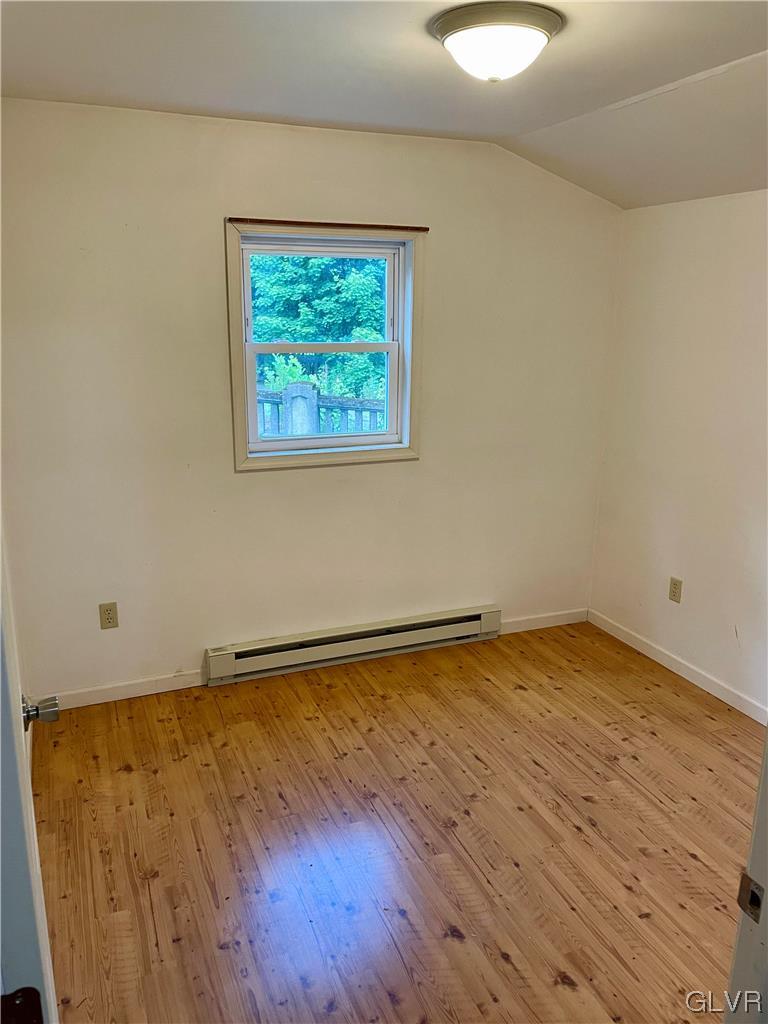 Greenwich Twp, Pennsylvania, 19534, United States, 22 Bedrooms Bedrooms, ,16 BathroomsBathrooms,Residential,For Sale,1976886