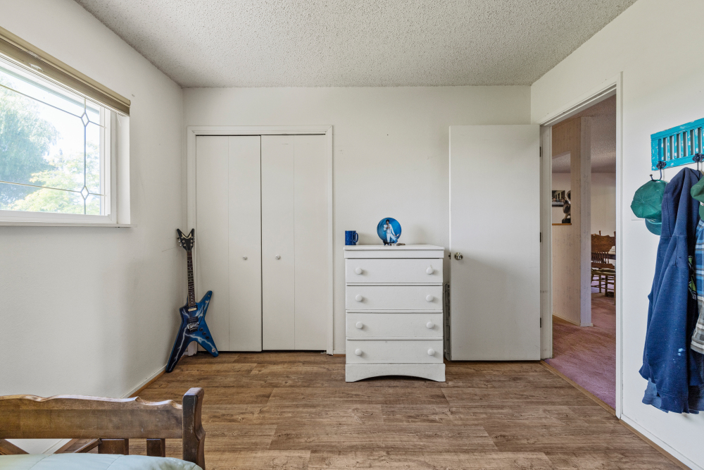 KLAMATH FALLS, Oregon, 97603, United States, 3 Bedrooms Bedrooms, ,2 BathroomsBathrooms,Residential,For Sale,1984285