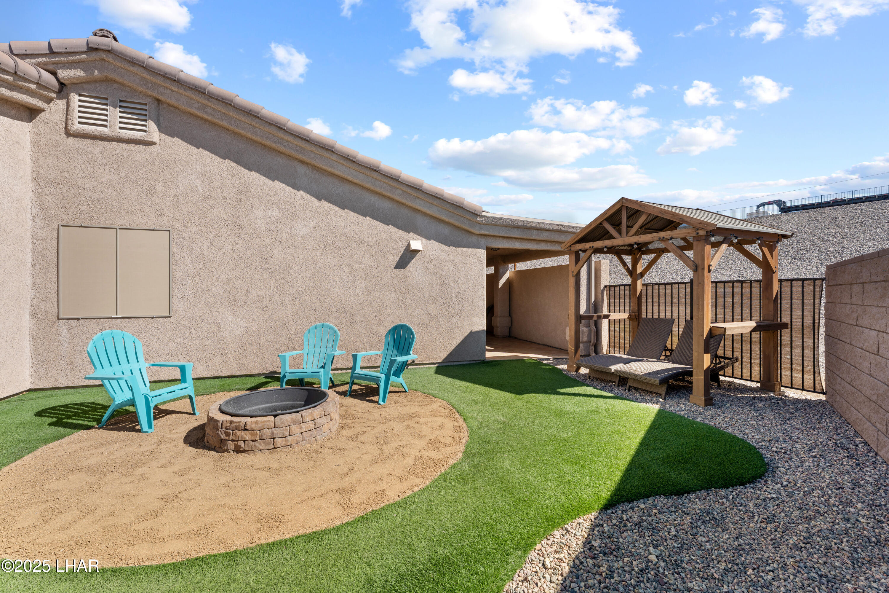 Lake Havasu City, Arizona, 86404, United States, 3 Bedrooms Bedrooms, ,1 BathroomBathrooms,Residential,For Sale,1967862