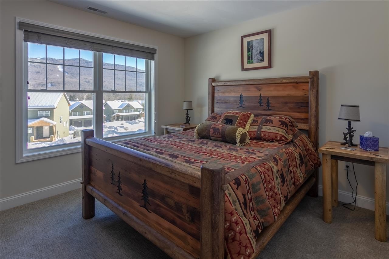 Lincoln, New Hampshire, 03251, United States, 5 Bedrooms Bedrooms, ,5 BathroomsBathrooms,Residential,For Sale,1978136