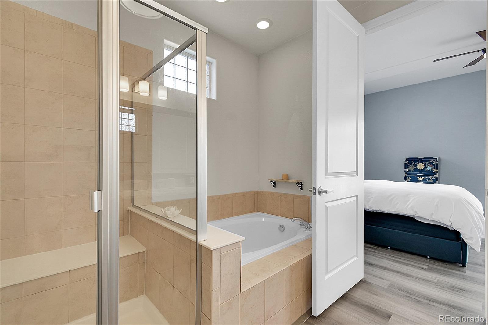 Denver, Colorado, 80205, United States, 2 Bedrooms Bedrooms, ,1 BathroomBathrooms,Residential,For Sale,1997335