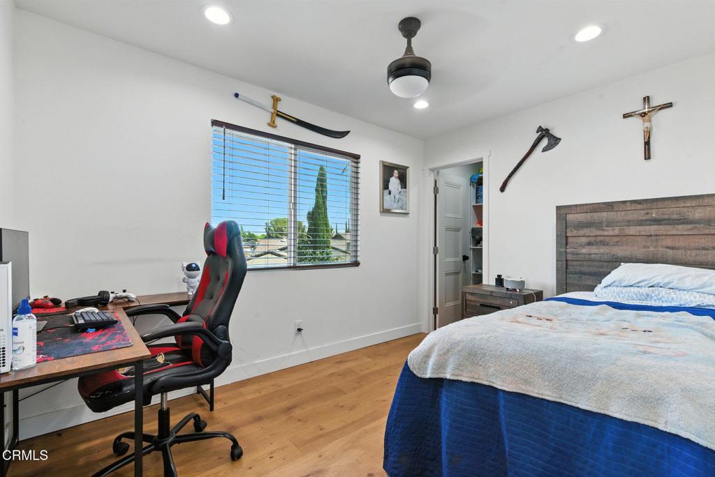 Lancaster, California, 93535, United States, 5 Bedrooms Bedrooms, ,3 BathroomsBathrooms,Residential,For Sale,1984972