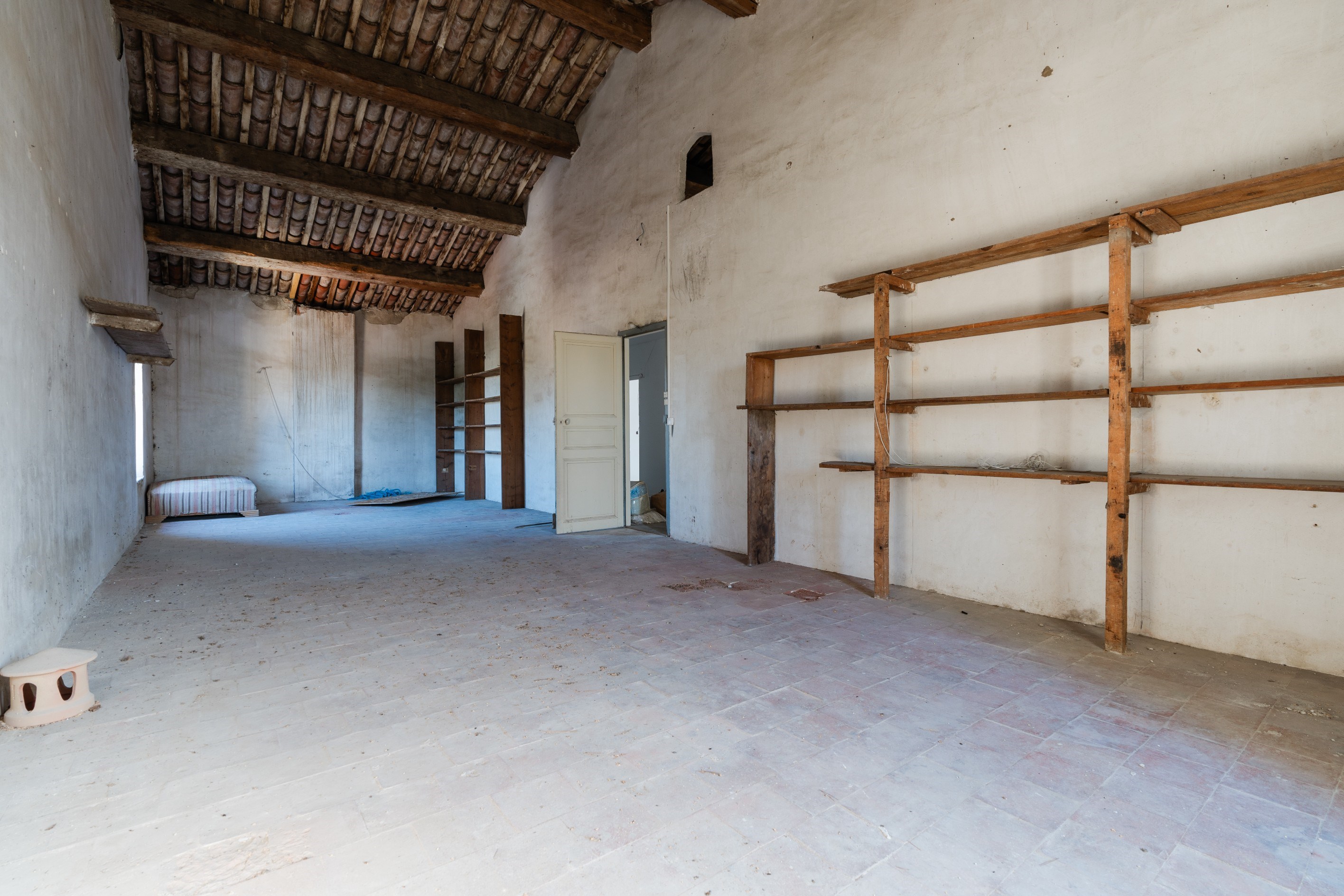  Bourgeois house with cellar, garden, and pool - 物件實景