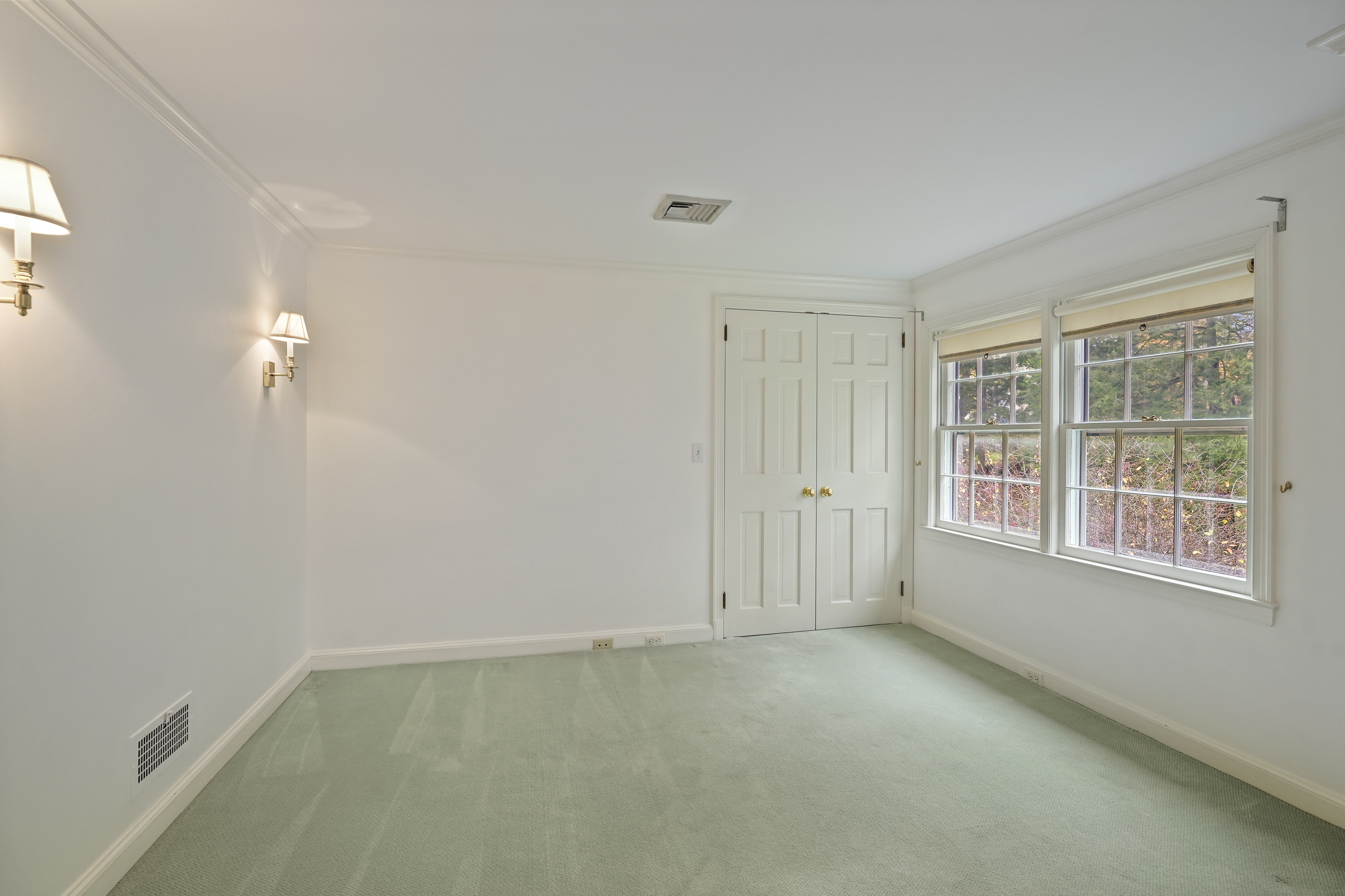  583 Lake Avenue - 物件實景