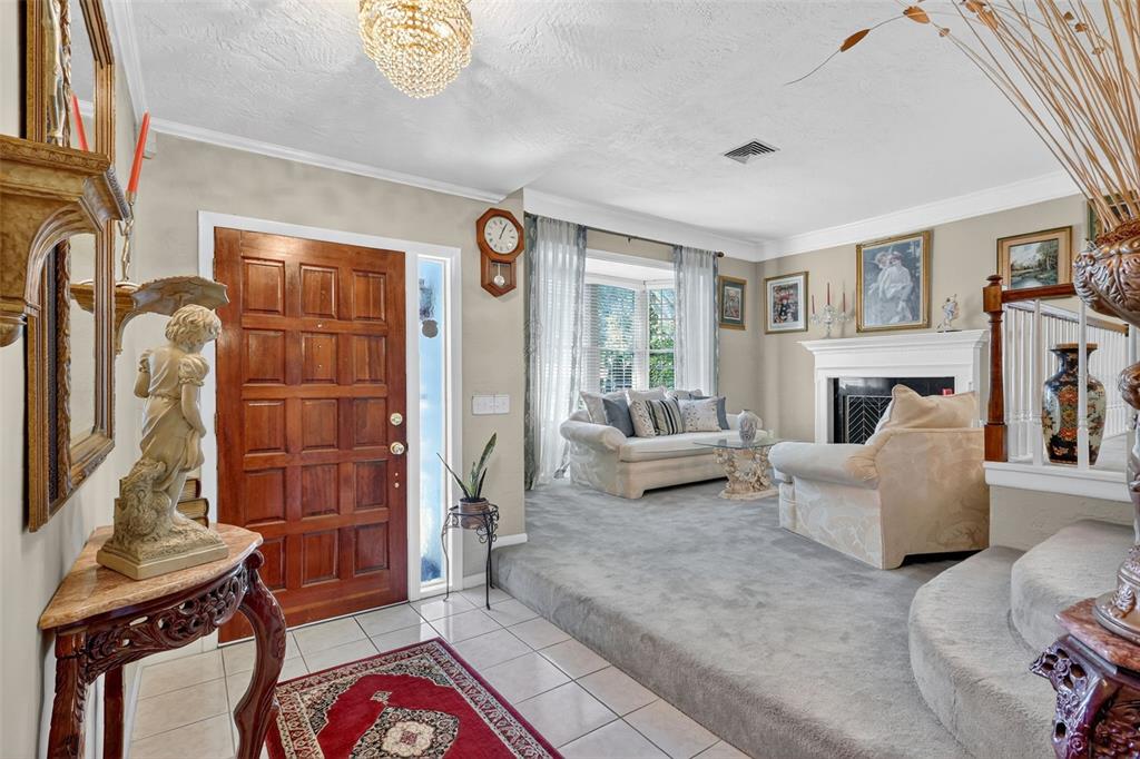 Seminole, Florida, 33776, United States, 3 Bedrooms Bedrooms, ,3 BathroomsBathrooms,Residential,For Sale,1989407