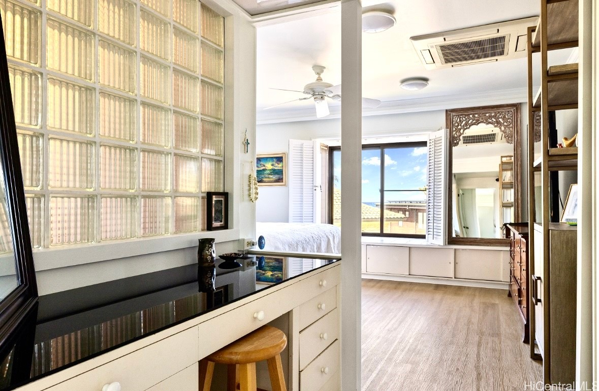 Honolulu, Hawaii, 96816, United States, 4 Bedrooms Bedrooms, ,3 BathroomsBathrooms,Residential,For Sale,1925969