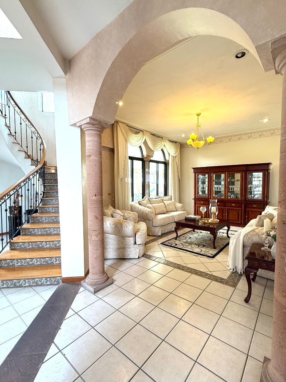 Aguascalientes, Aguascalientes, 20218, Mexico, 4 Bedrooms Bedrooms, ,2 BathroomsBathrooms,Residential,For Sale,1919564