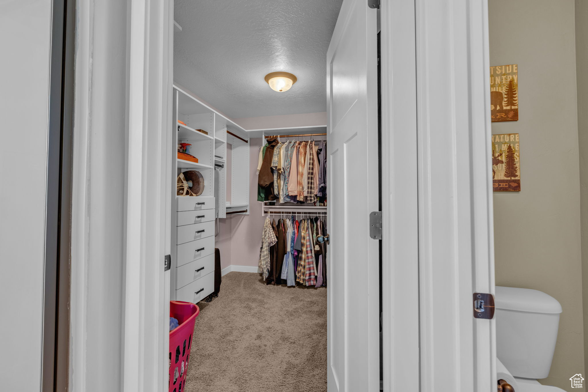 Midvale, Utah, 84047, United States, 4 Bedrooms Bedrooms, ,2 BathroomsBathrooms,Residential,For Sale,1903800
