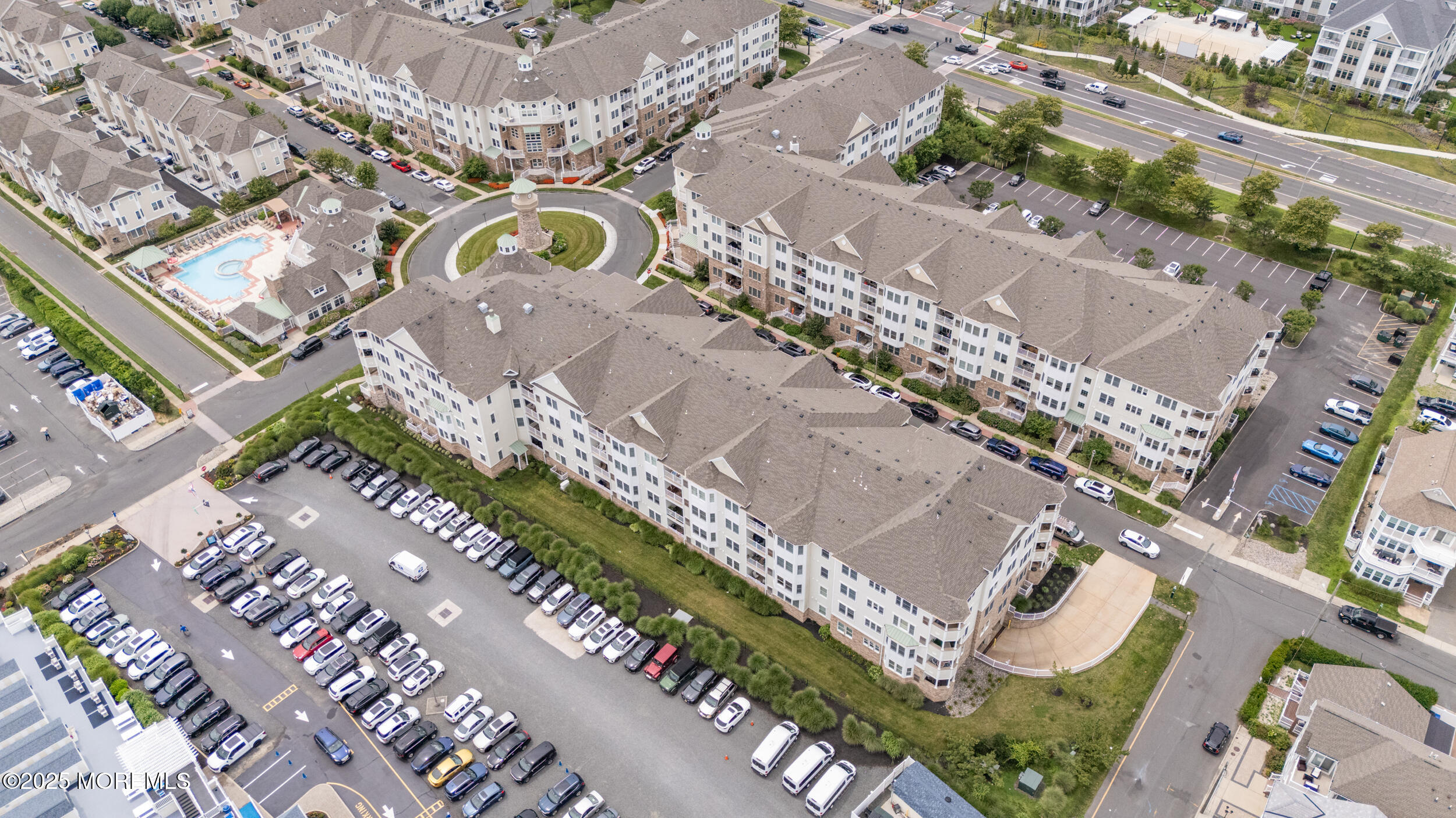Long Branch, New Jersey, 07740, United States, 3 Bedrooms Bedrooms, ,2 BathroomsBathrooms,Residential,For Sale,1895123