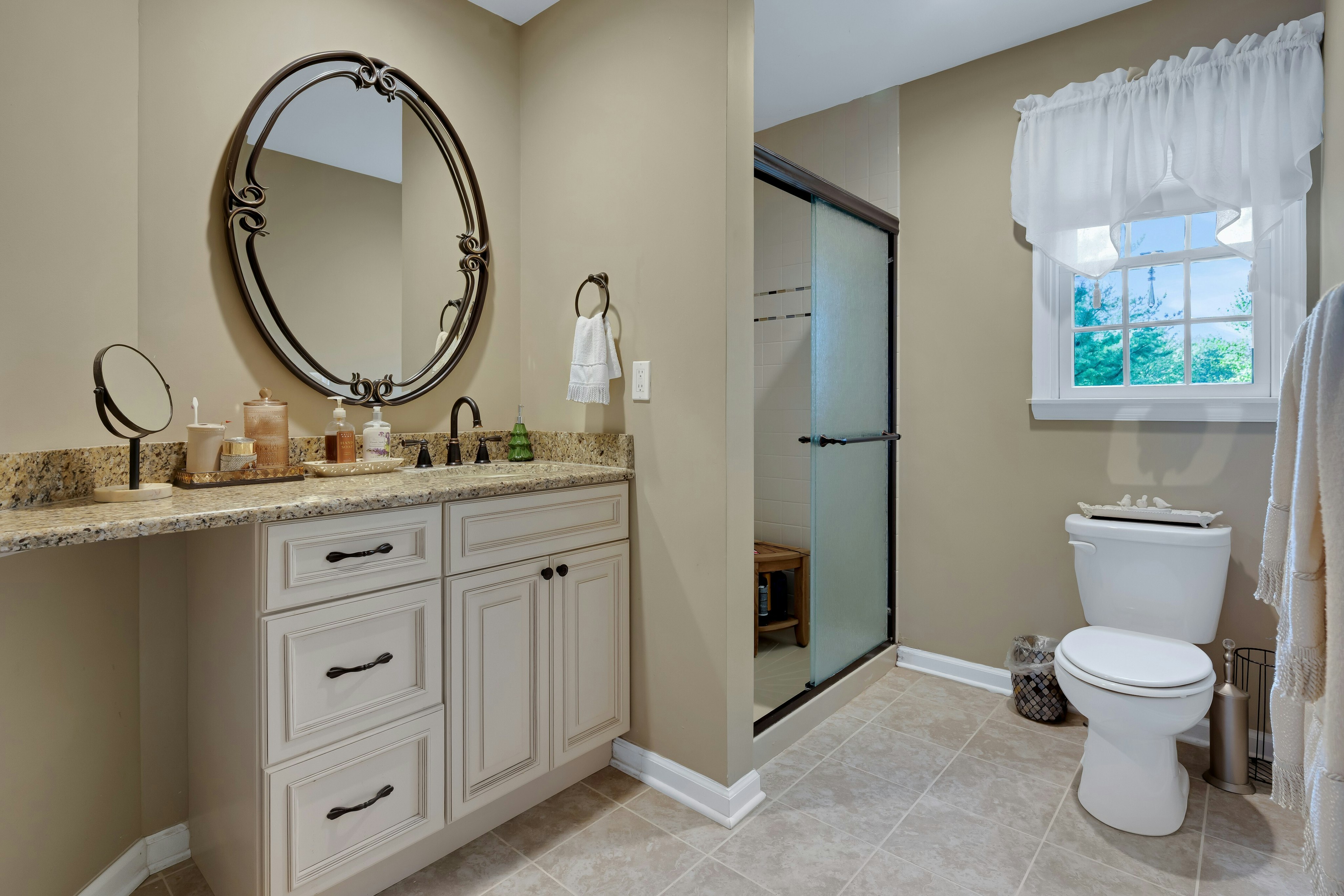  84 Emily Place, Parsippany-Troy Hills, NJ 07054 - 物件實景