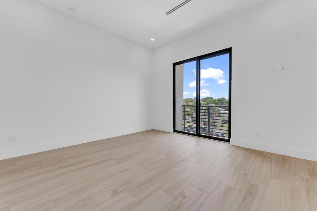 Delray Beach, Florida, 33444, United States, 4 Bedrooms Bedrooms, ,5 BathroomsBathrooms,Residential,For Sale,1974503