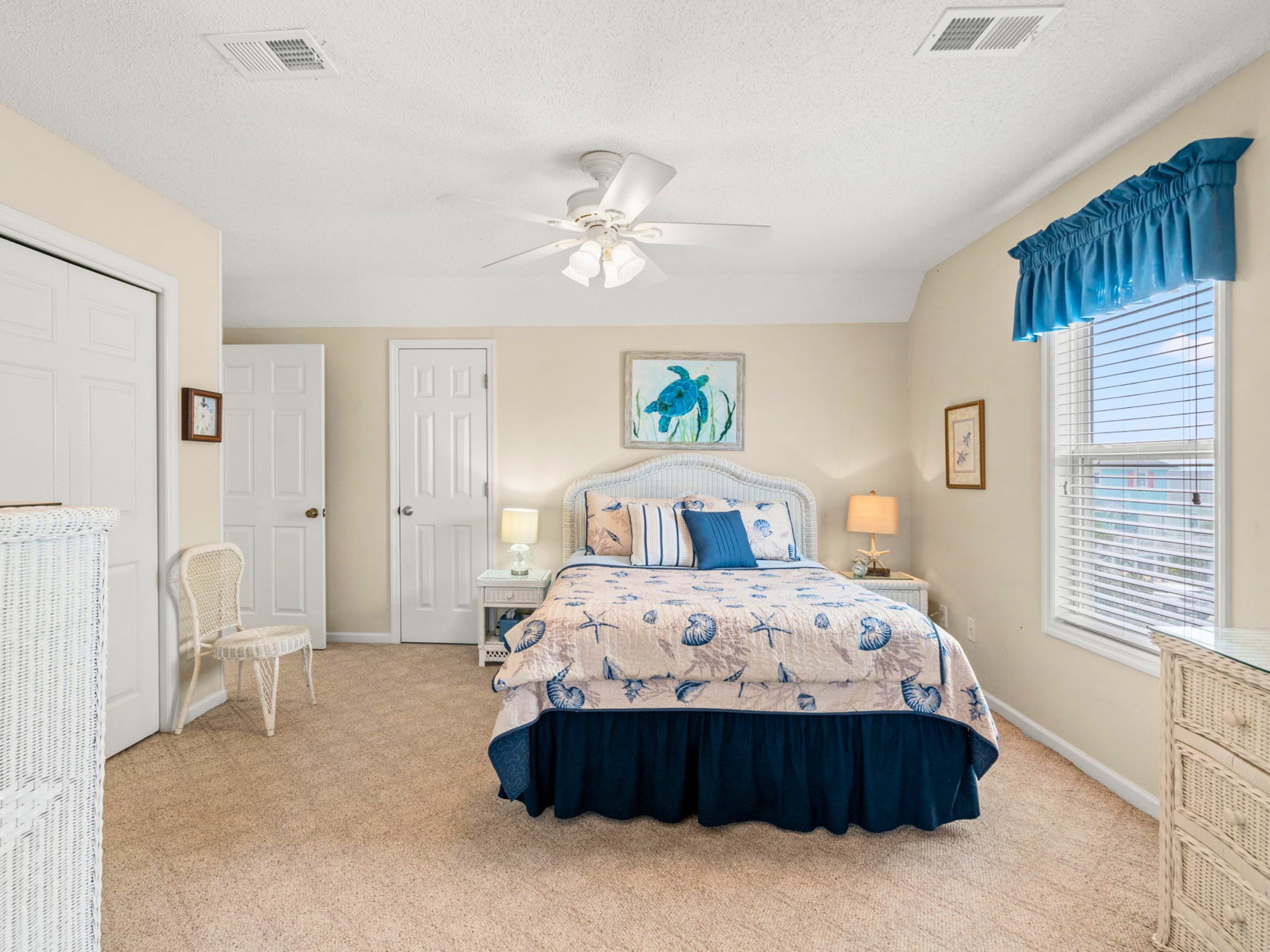  155 Yacht Watch Drive, Holden Beach, NC 28462 - 物件實景