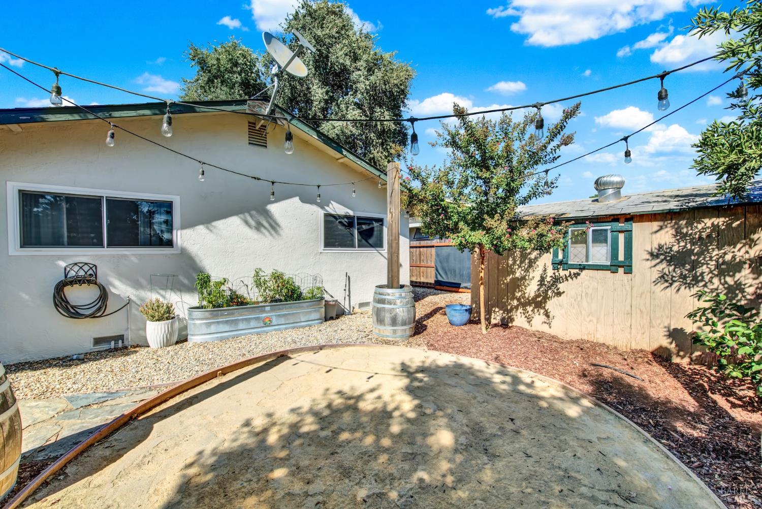 Vacaville, California, 95687, United States, 3 Bedrooms Bedrooms, ,2 BathroomsBathrooms,Residential,For Sale,1940371