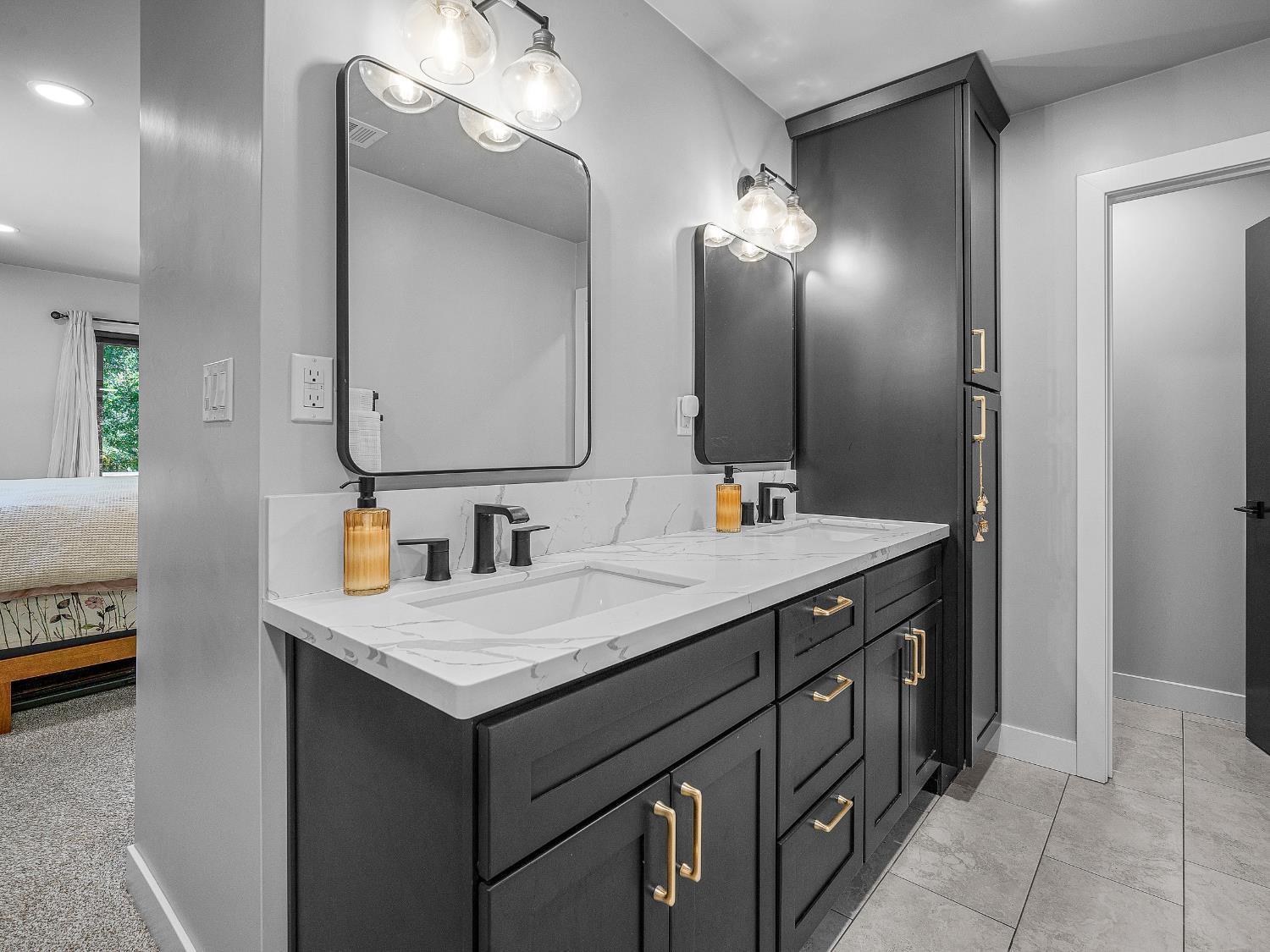 Shingle Springs, California, 95682, United States, 4 Bedrooms Bedrooms, ,3 BathroomsBathrooms,Residential,For Sale,1982328