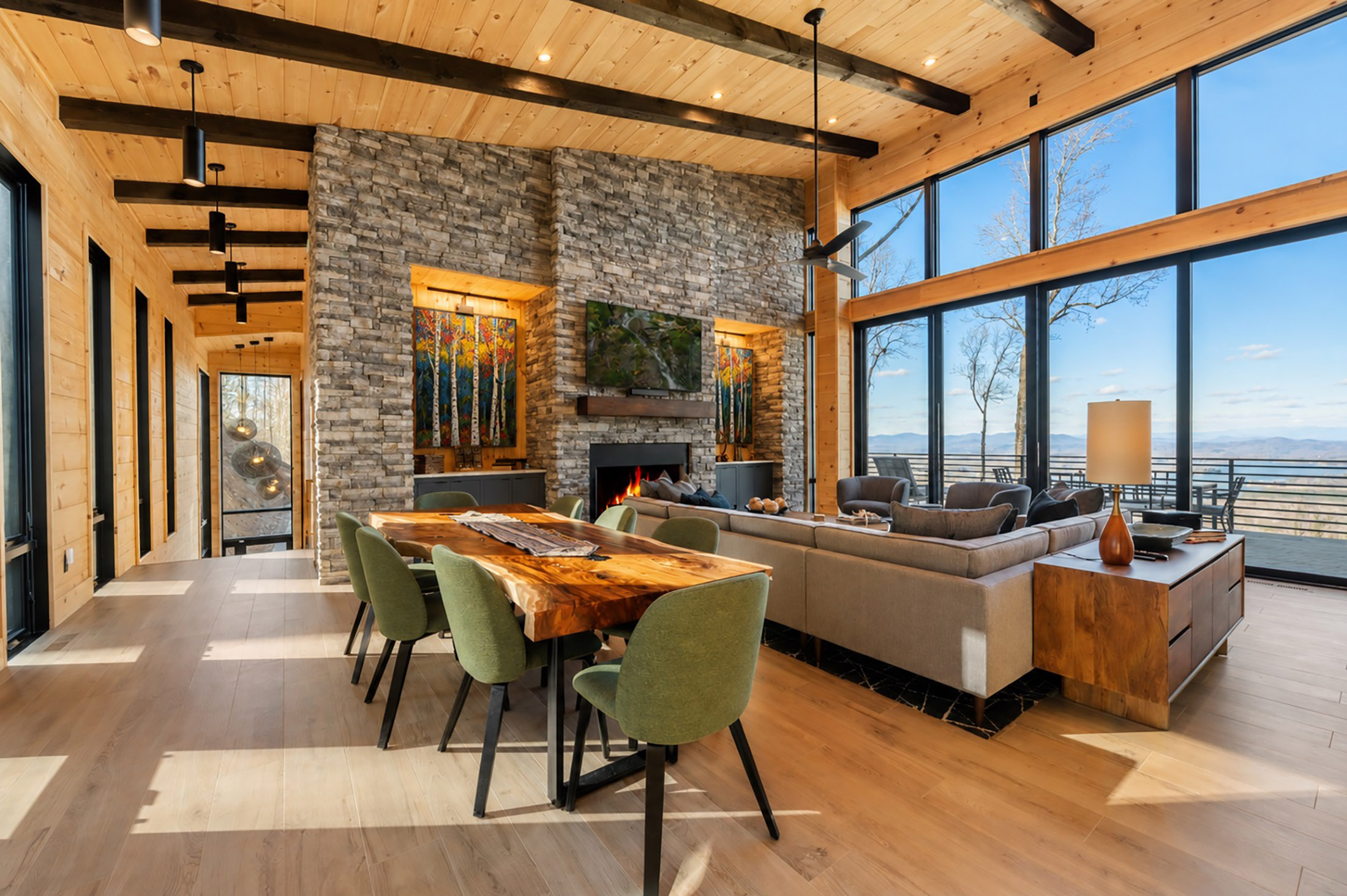  Contemporary Architectural Estate Overlooking Blue Ridge Lake - 物件實景