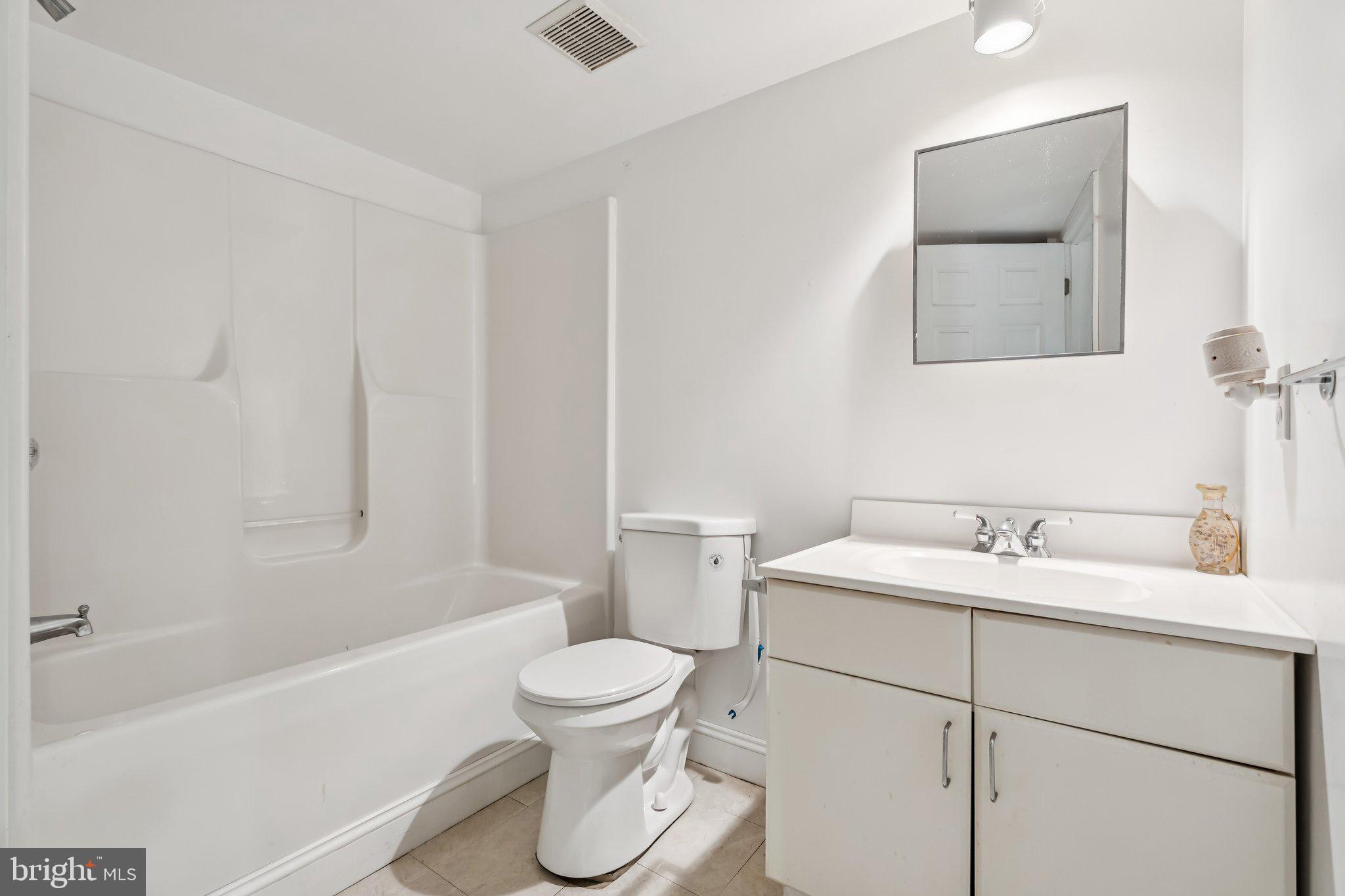 Amissville, Virginia, 20106, United States, 4 Bedrooms Bedrooms, ,3 BathroomsBathrooms,Residential,For Sale,1978865