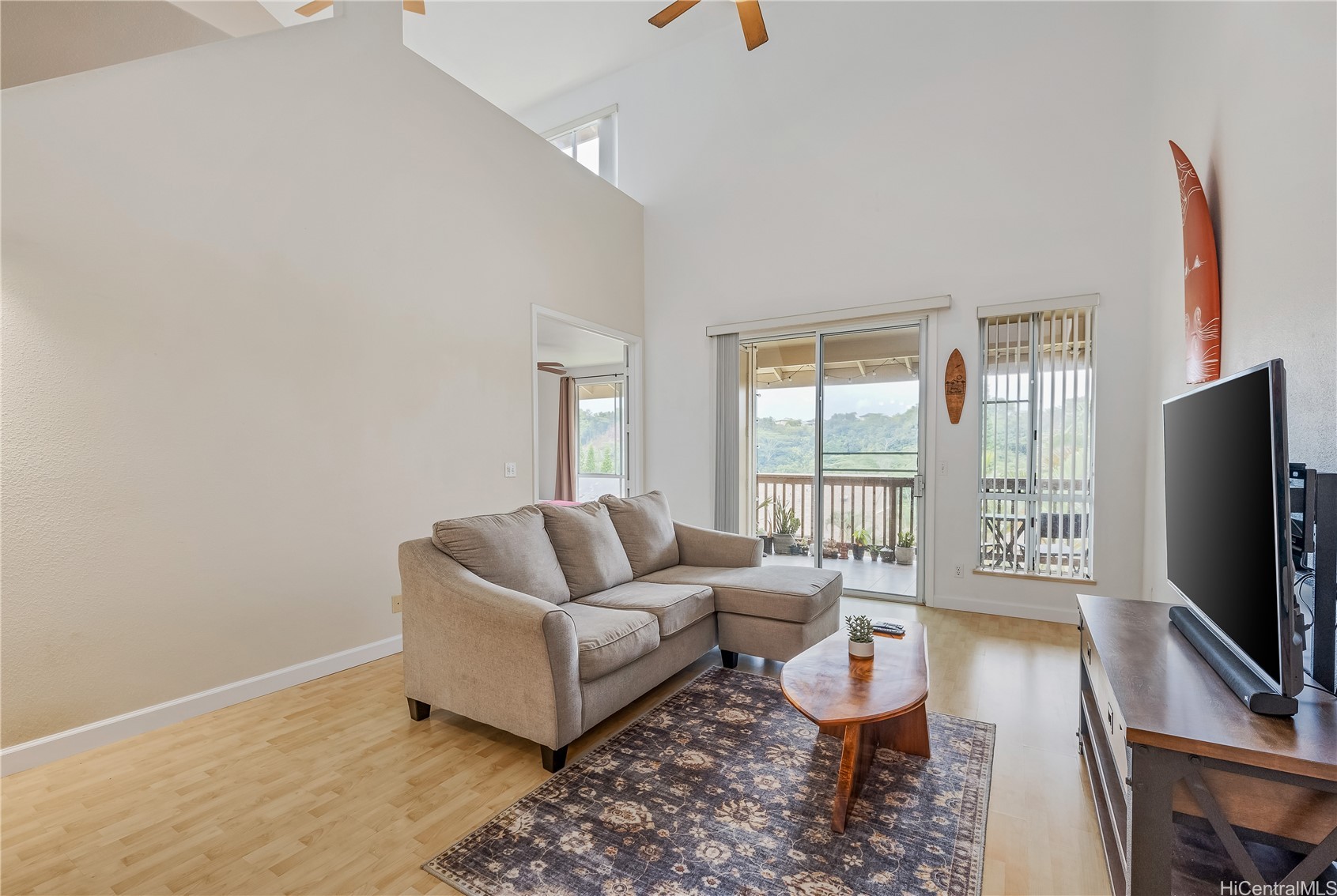 Mililani, Hawaii, 96789, United States, 3 Bedrooms Bedrooms, ,2 BathroomsBathrooms,Residential,For Sale,1795165