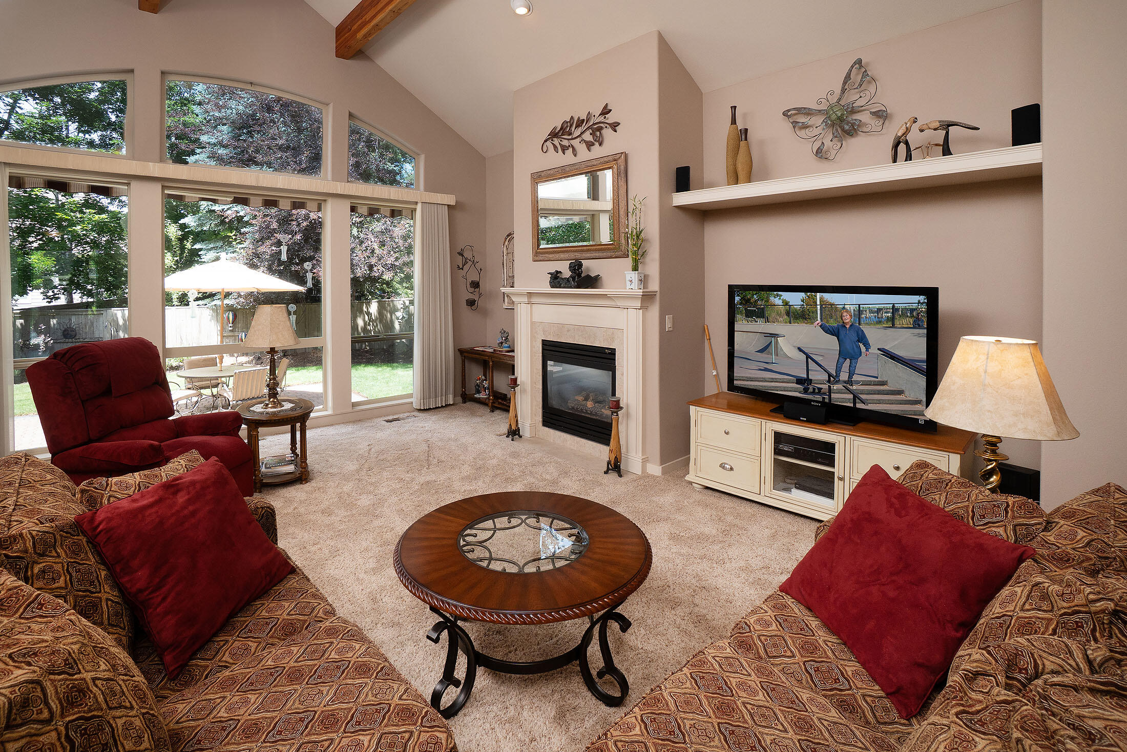 Bend, Oregon, 97702, United States, 3 Bedrooms Bedrooms, ,2 BathroomsBathrooms,Residential,For Sale,1883442