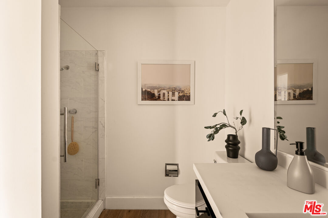 Los Angeles, California, 90027, United States, 4 Bedrooms Bedrooms, ,2 BathroomsBathrooms,Residential,For Sale,1989573