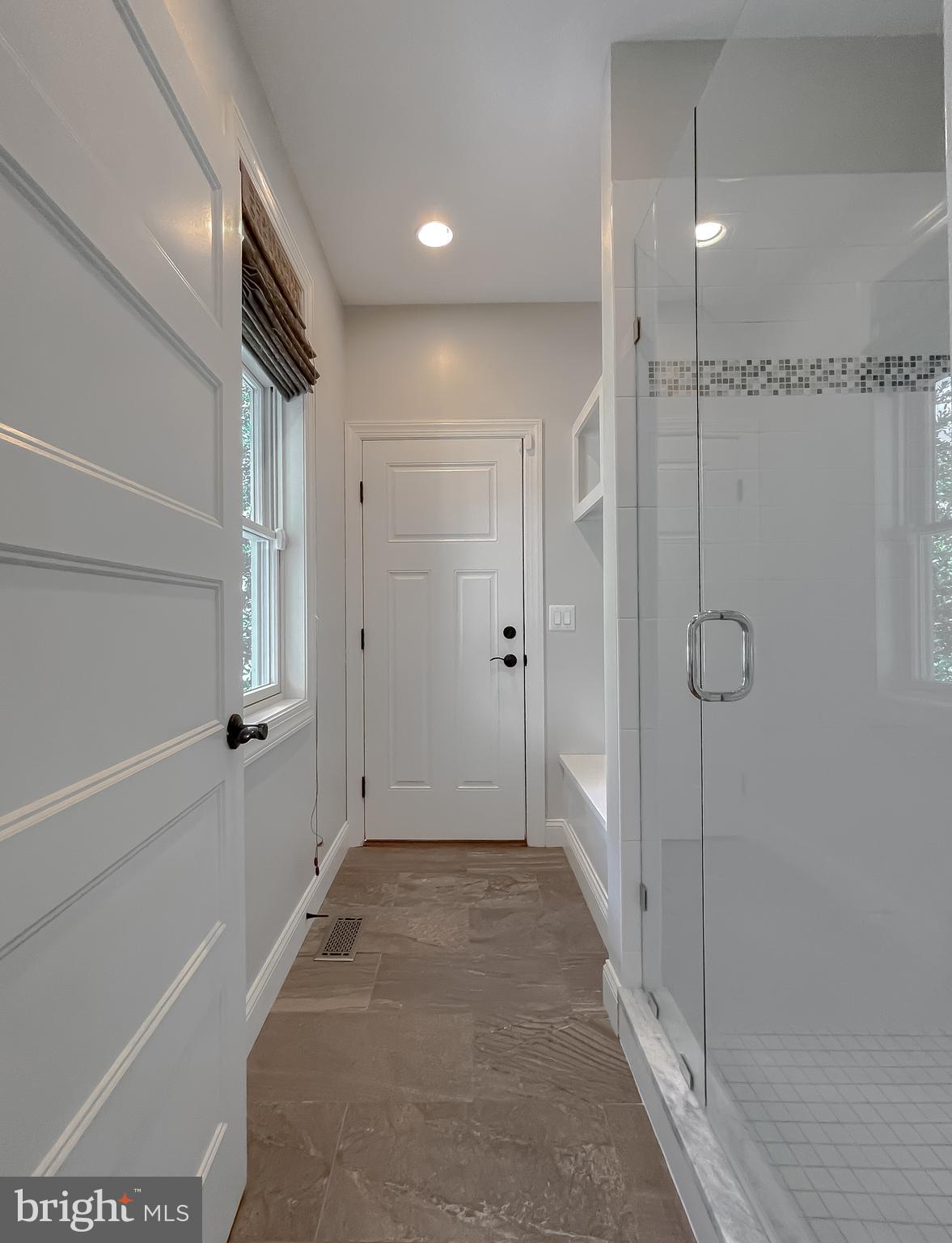 Hollywood, Maryland, 20636, United States, 5 Bedrooms Bedrooms, ,5 BathroomsBathrooms,Residential,For Sale,1914184