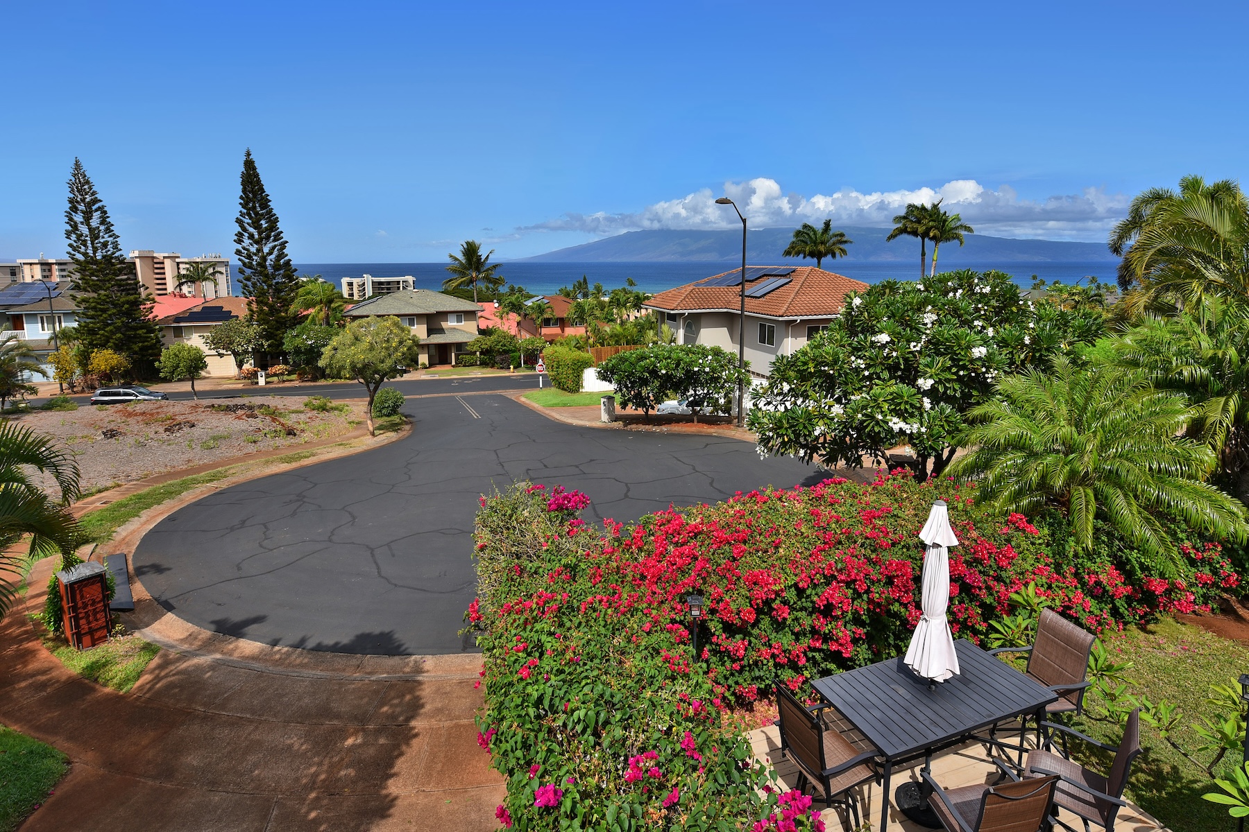  Fantastic ocean and island views from spacious two-story home - 物件實景