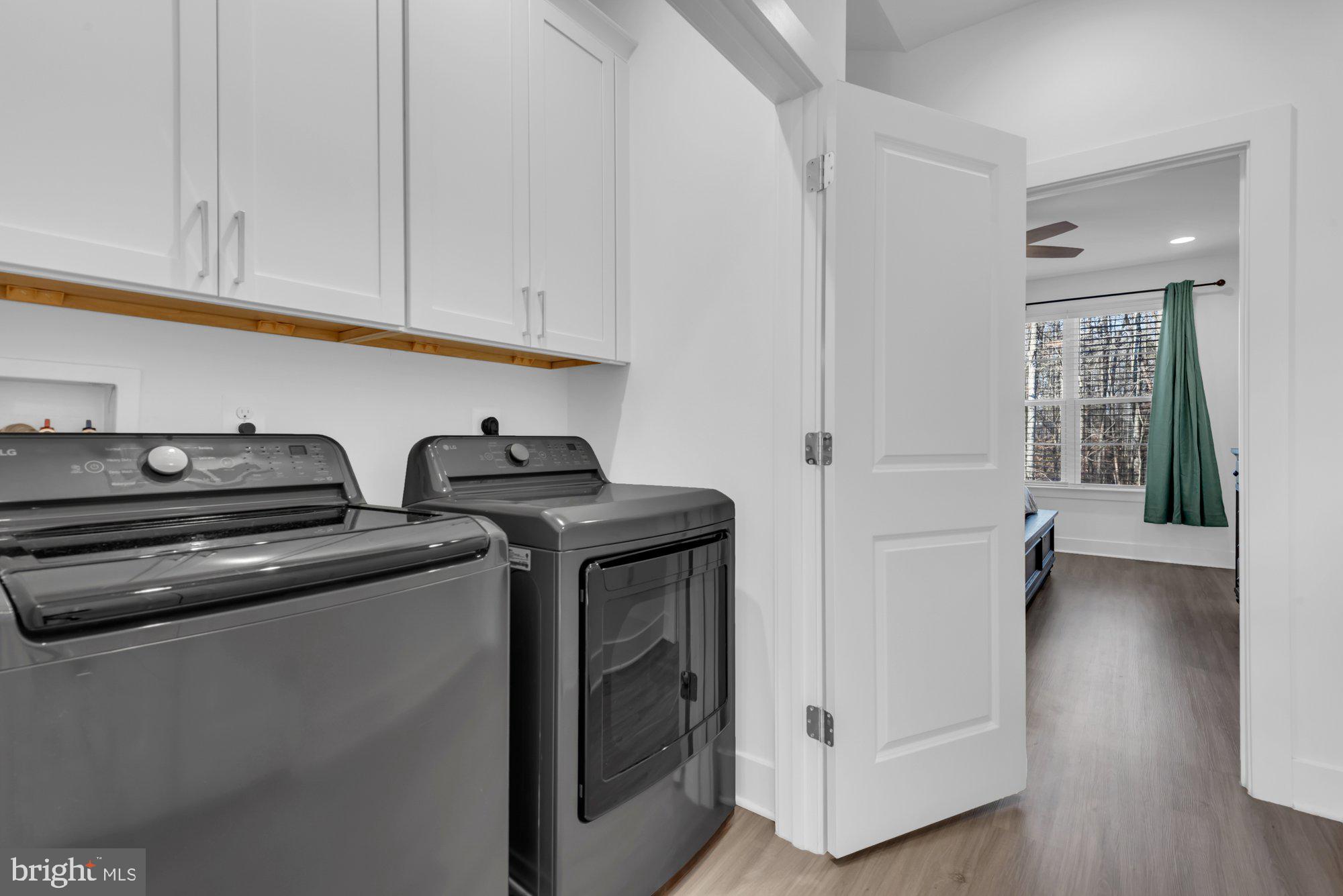 Laurel, Maryland, 20724, United States, 5 Bedrooms Bedrooms, ,5 BathroomsBathrooms,Residential,For Sale,2010373