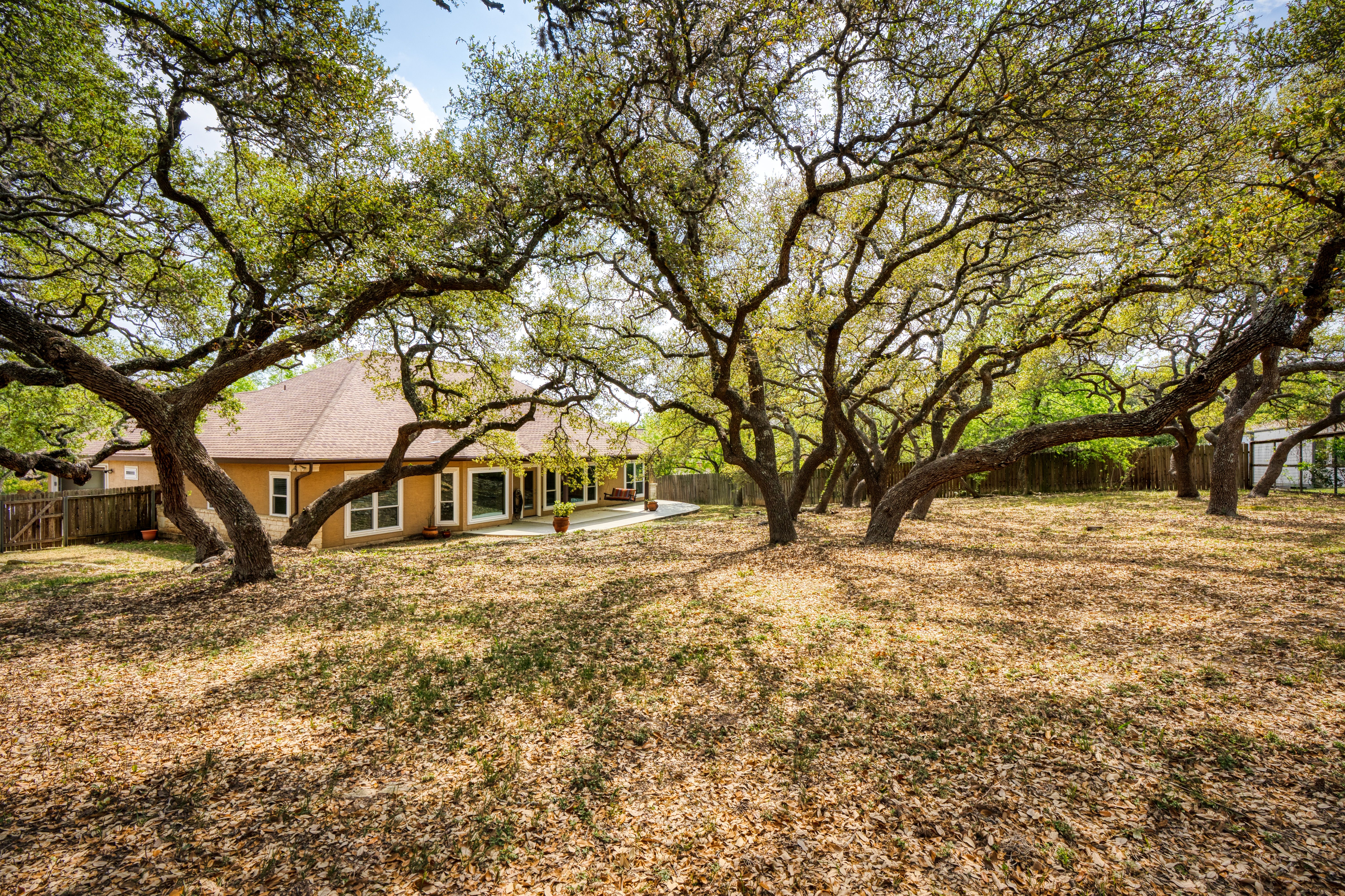  Blending Timeless Character And Modern Refinement - 物件實景