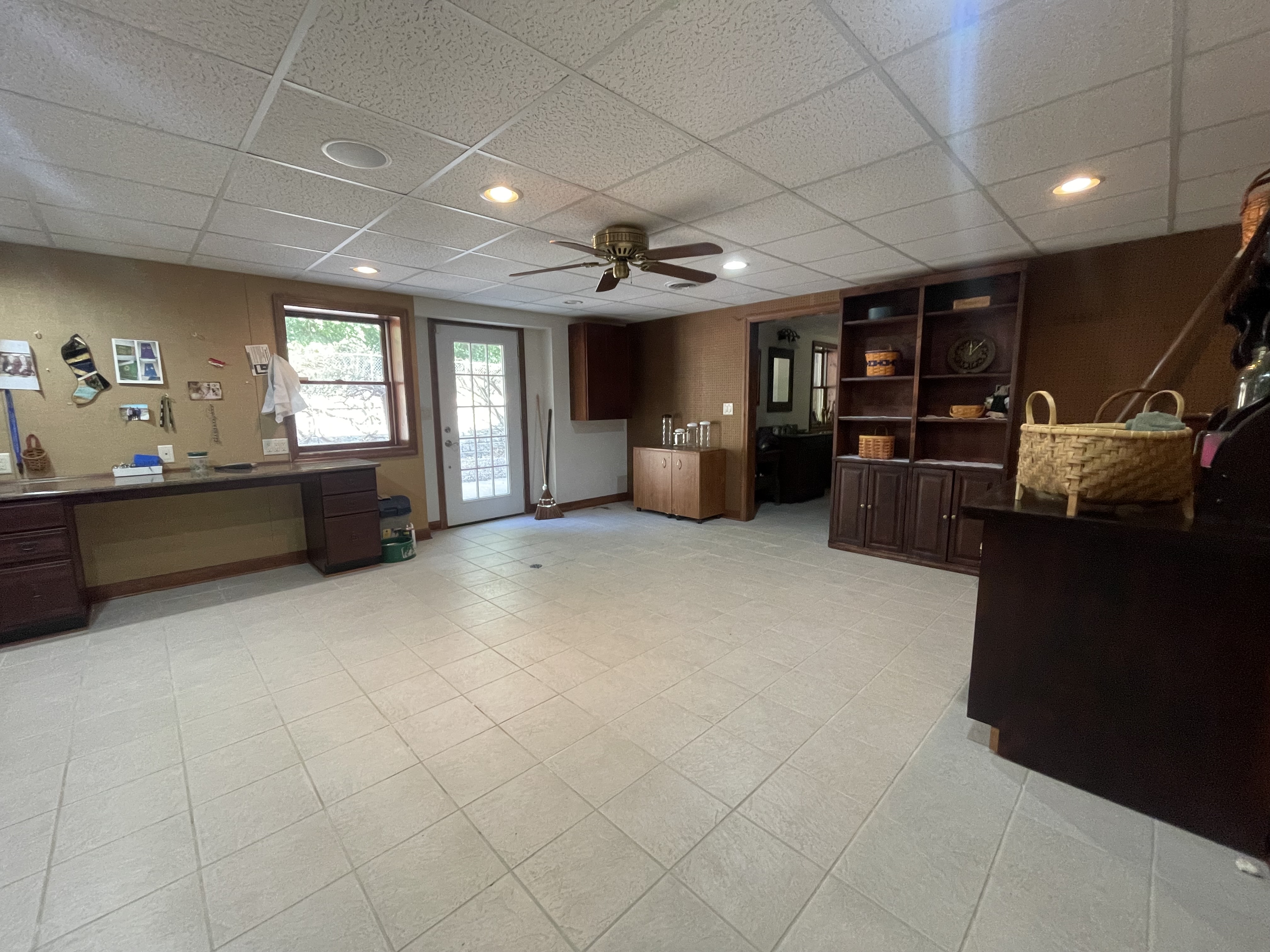 Murphysboro, Illinois, 62966, United States, 5 Bedrooms Bedrooms, ,6 BathroomsBathrooms,Residential,For Sale,1977081