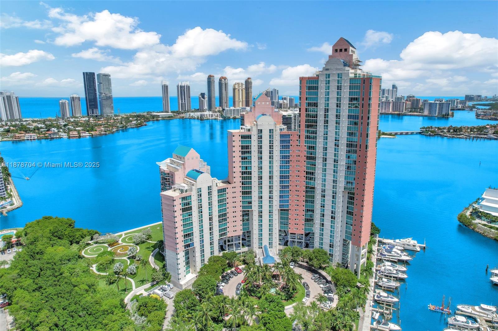 Aventura, Florida, 33180, United States, 2 Bedrooms Bedrooms, ,3 BathroomsBathrooms,Residential,For Sale,1947982
