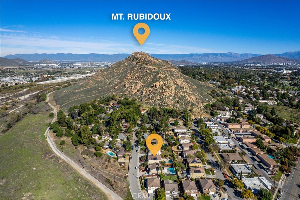 Riverside, California, 92501, United States, 5 Bedrooms Bedrooms, ,3 BathroomsBathrooms,Residential,For Sale,2003384