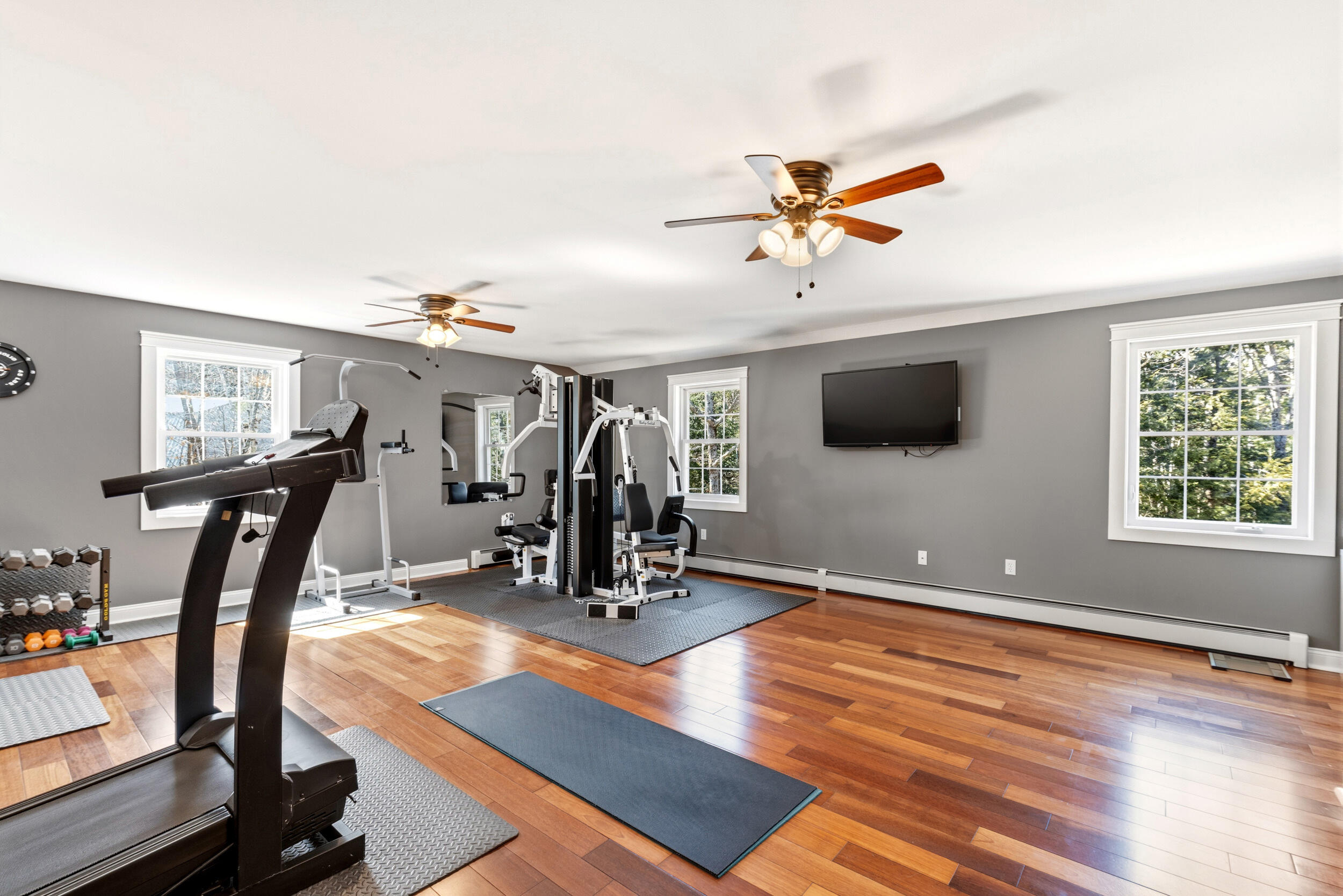 Gray, Maine, 04039, United States, 4 Bedrooms Bedrooms, ,4 BathroomsBathrooms,Residential,For Sale,2035418