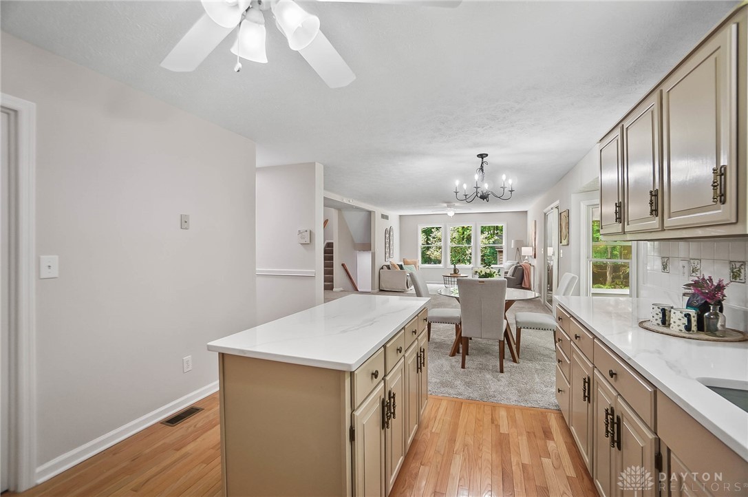 Lebanon, Ohio, 45036, United States, 3 Bedrooms Bedrooms, ,3 BathroomsBathrooms,Residential,For Sale,1848535