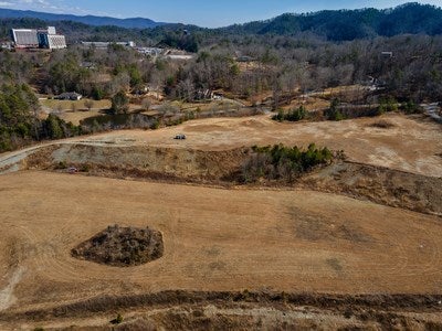 Murphy, North Carolina, 28906, United States, ,Land,For Sale,1986546