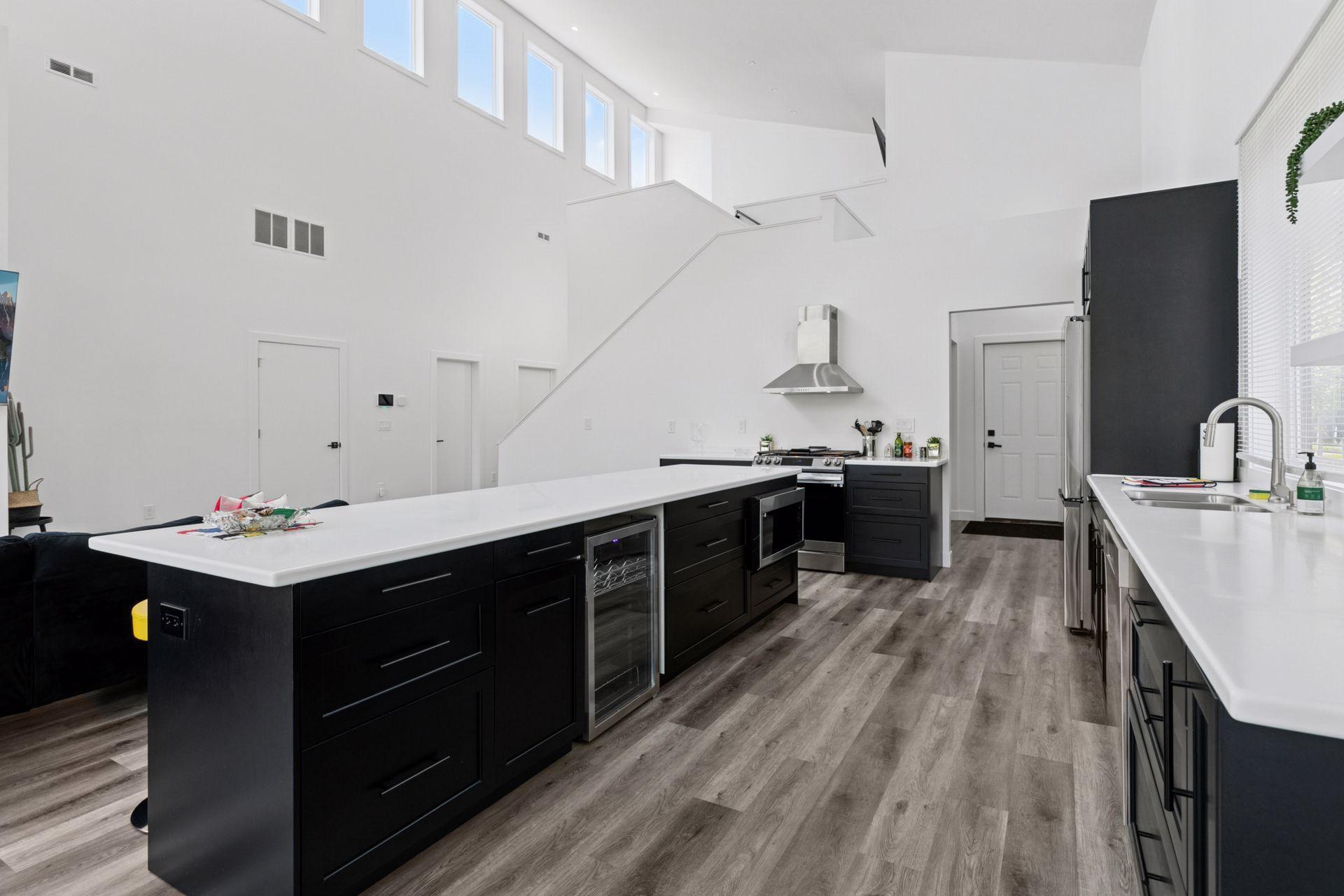 Wayzata, Minnesota, 55391, United States, 3 Bedrooms Bedrooms, ,4 BathroomsBathrooms,Residential,For Sale,1938784