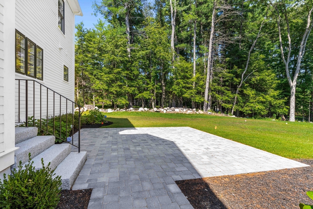 North Reading, Massachusetts, 01864, United States, 4 Bedrooms Bedrooms, ,3 BathroomsBathrooms,Residential,For Sale,1927425