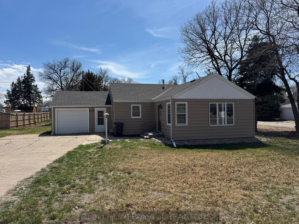 Capital Ave, Grand Island, NE 68803