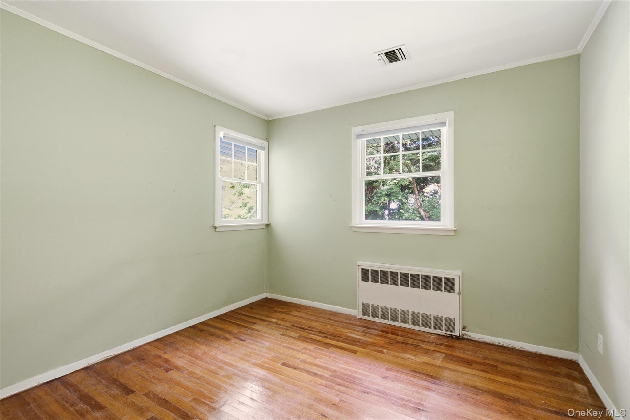  174 Flower Hill Road, Halesite, NY, 11743 - 物件實景