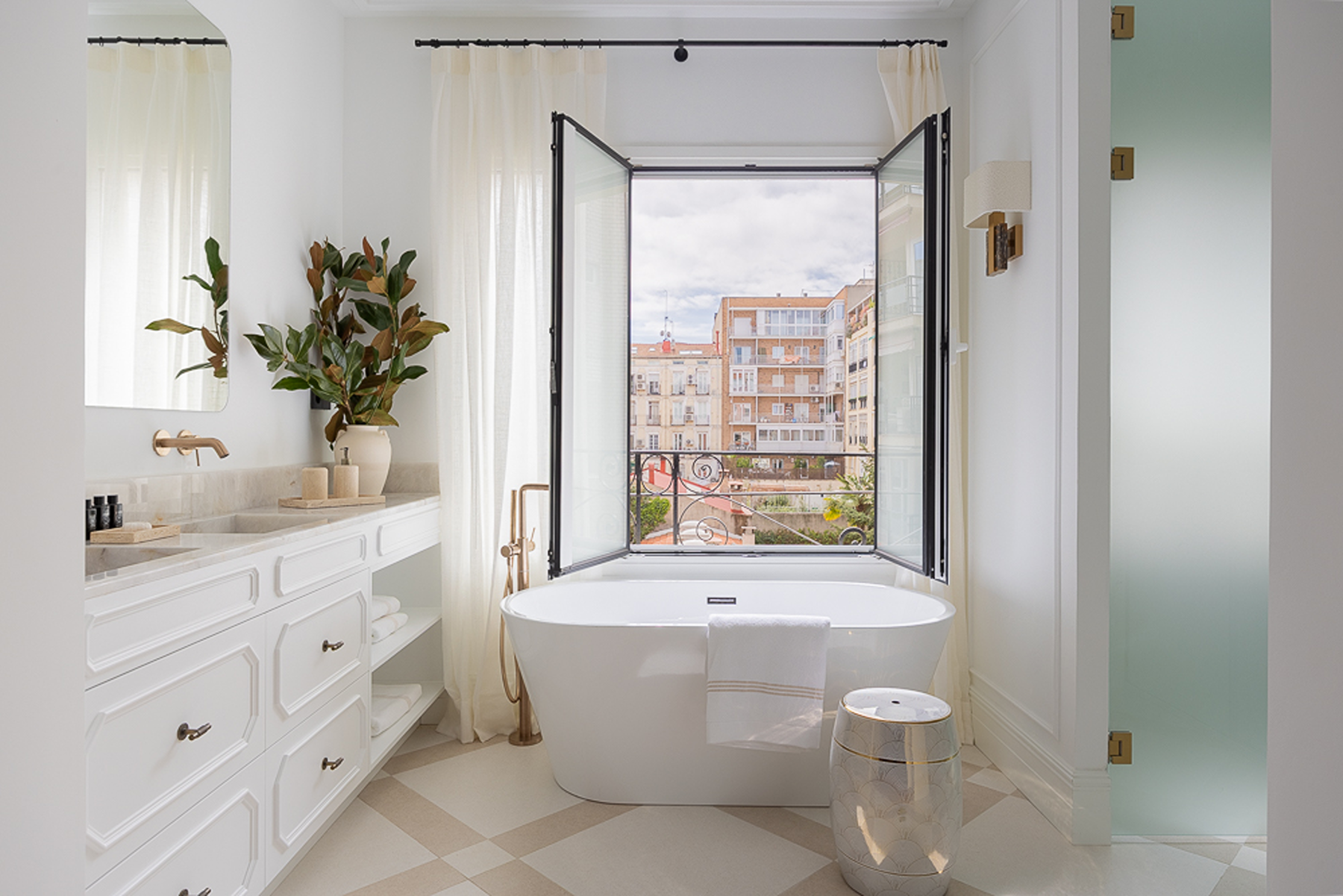  Refurbished stately apartment with terrace in Recoletos, Madrid - 物件實景