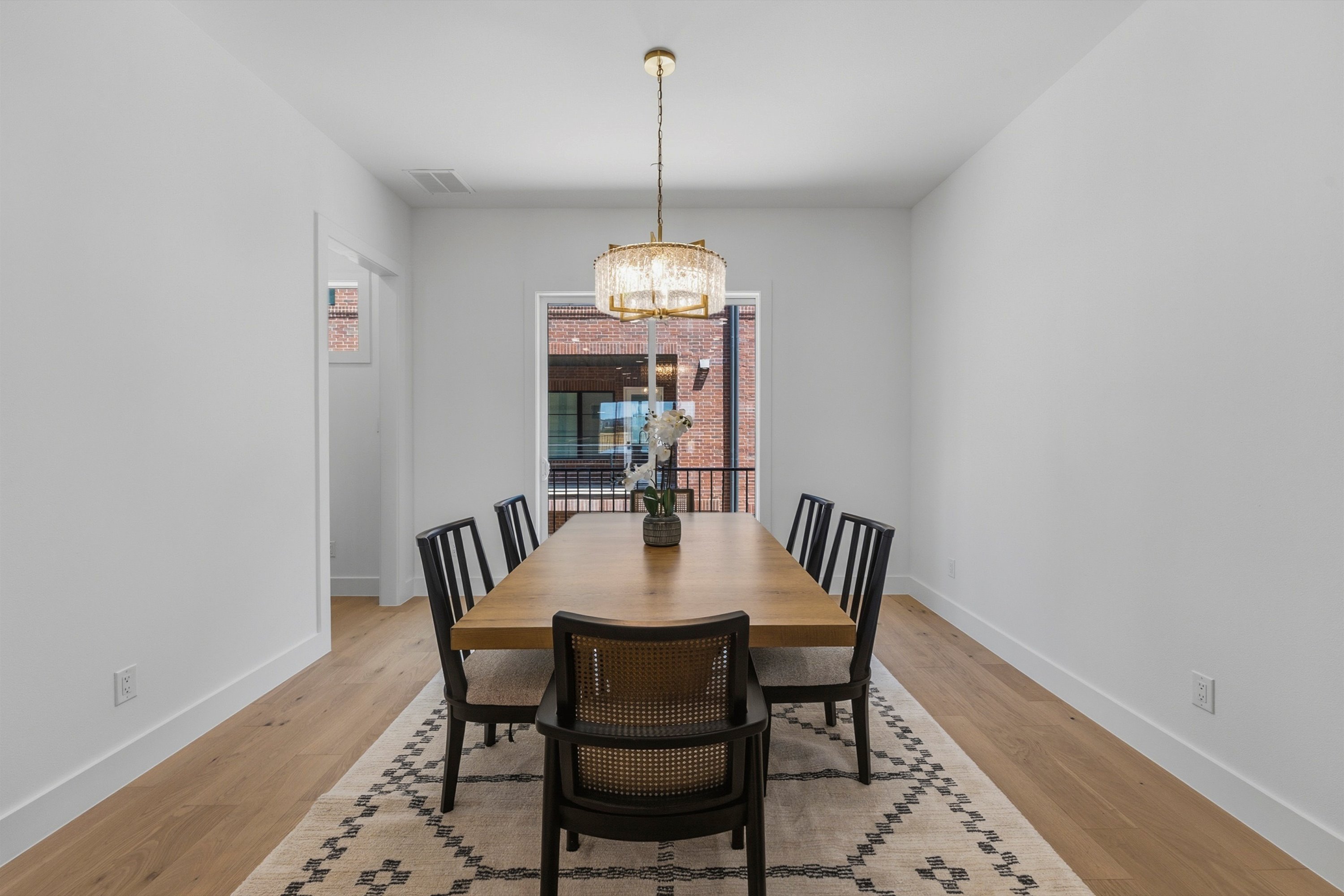  408 Vista Buena Trail, Fort Worth, TX, 76111 - 物件實景