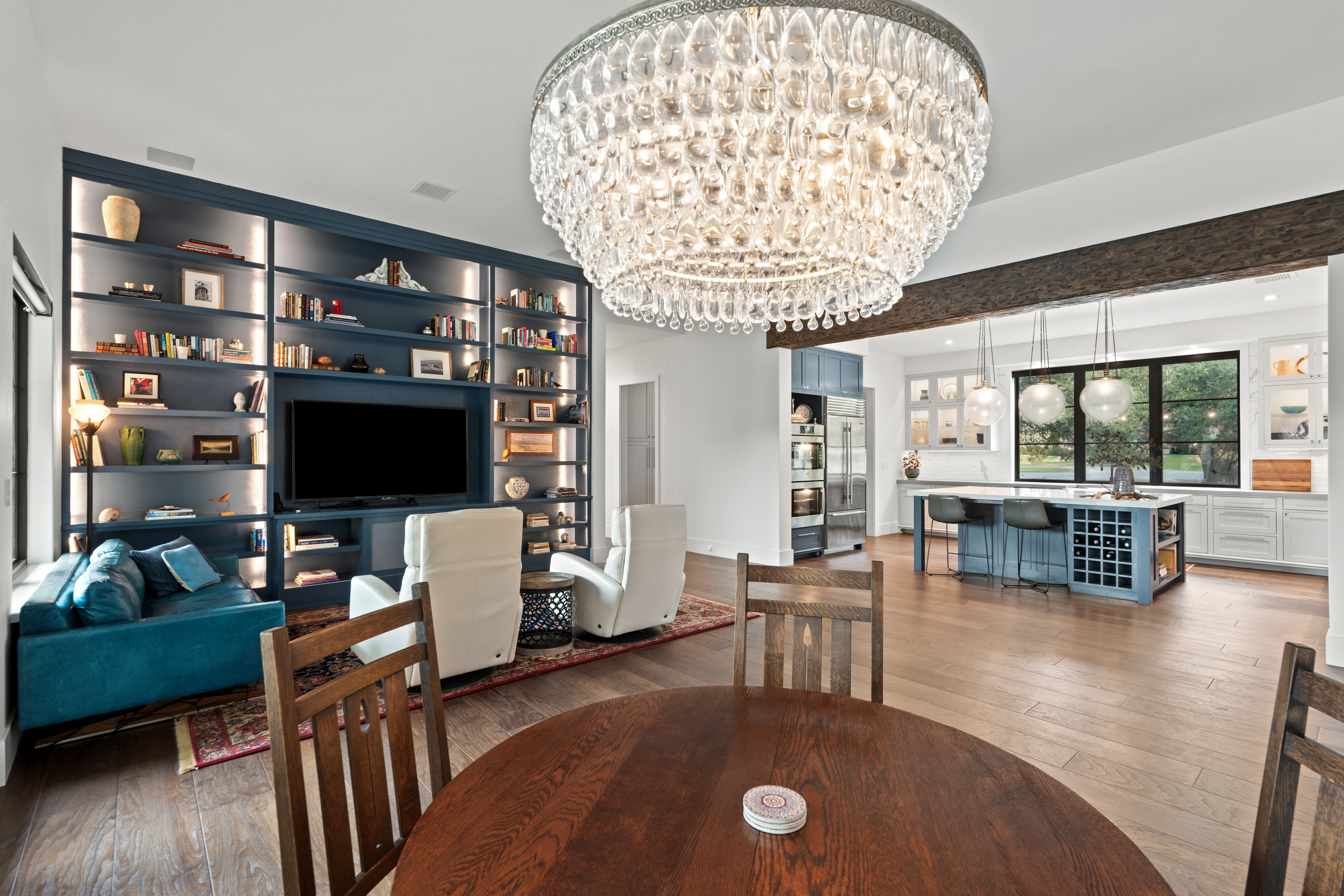  Rare Expression of Refined Hill Country Living - 物件實景