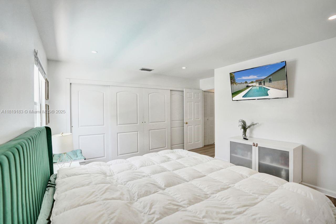 Boca Raton, Florida, 33496, United States, 3 Bedrooms Bedrooms, ,2 BathroomsBathrooms,Residential,For Sale,1850264