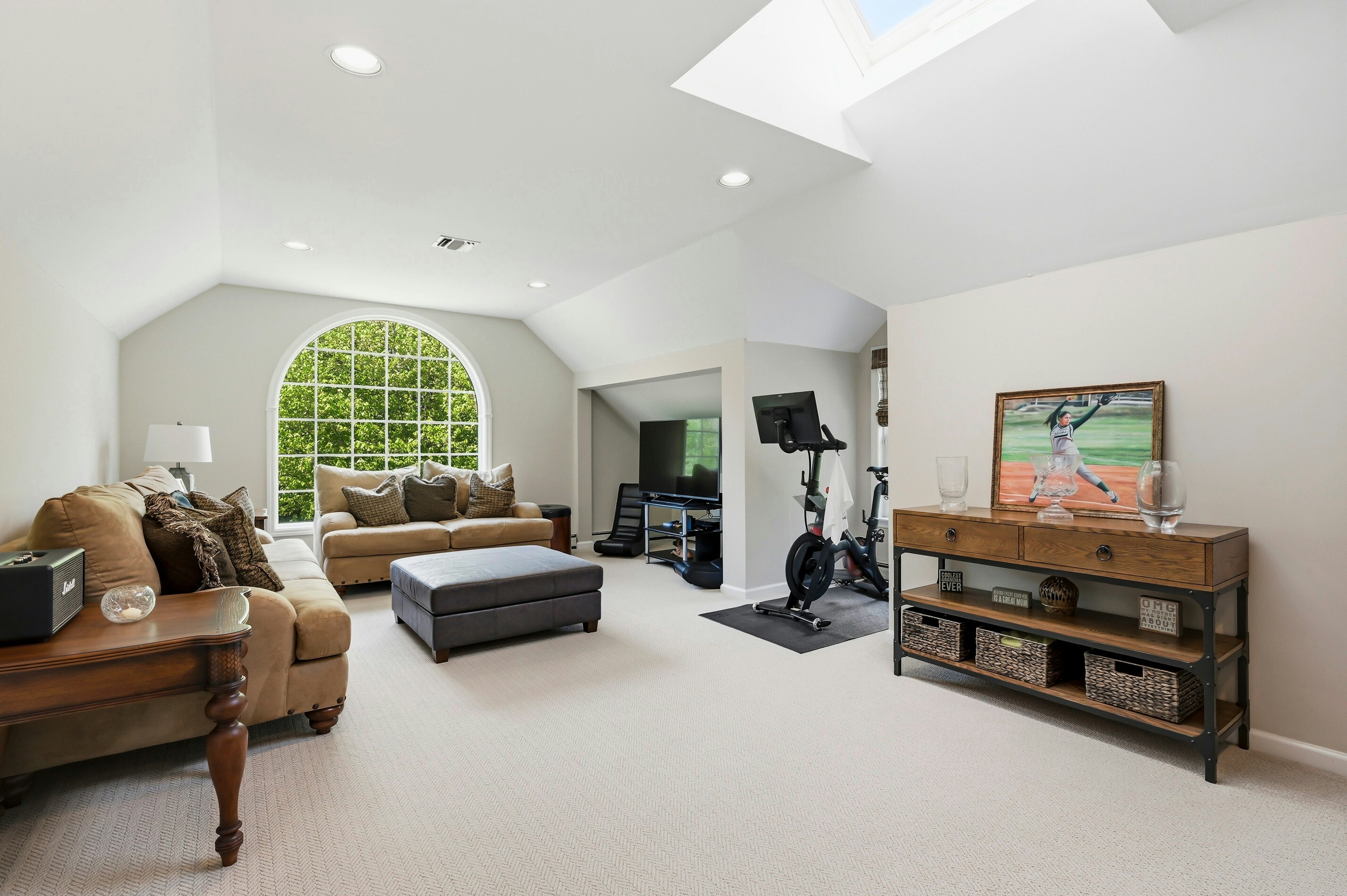  5 Westwood Court, Glen Head, NY, 11545 - 物件實景