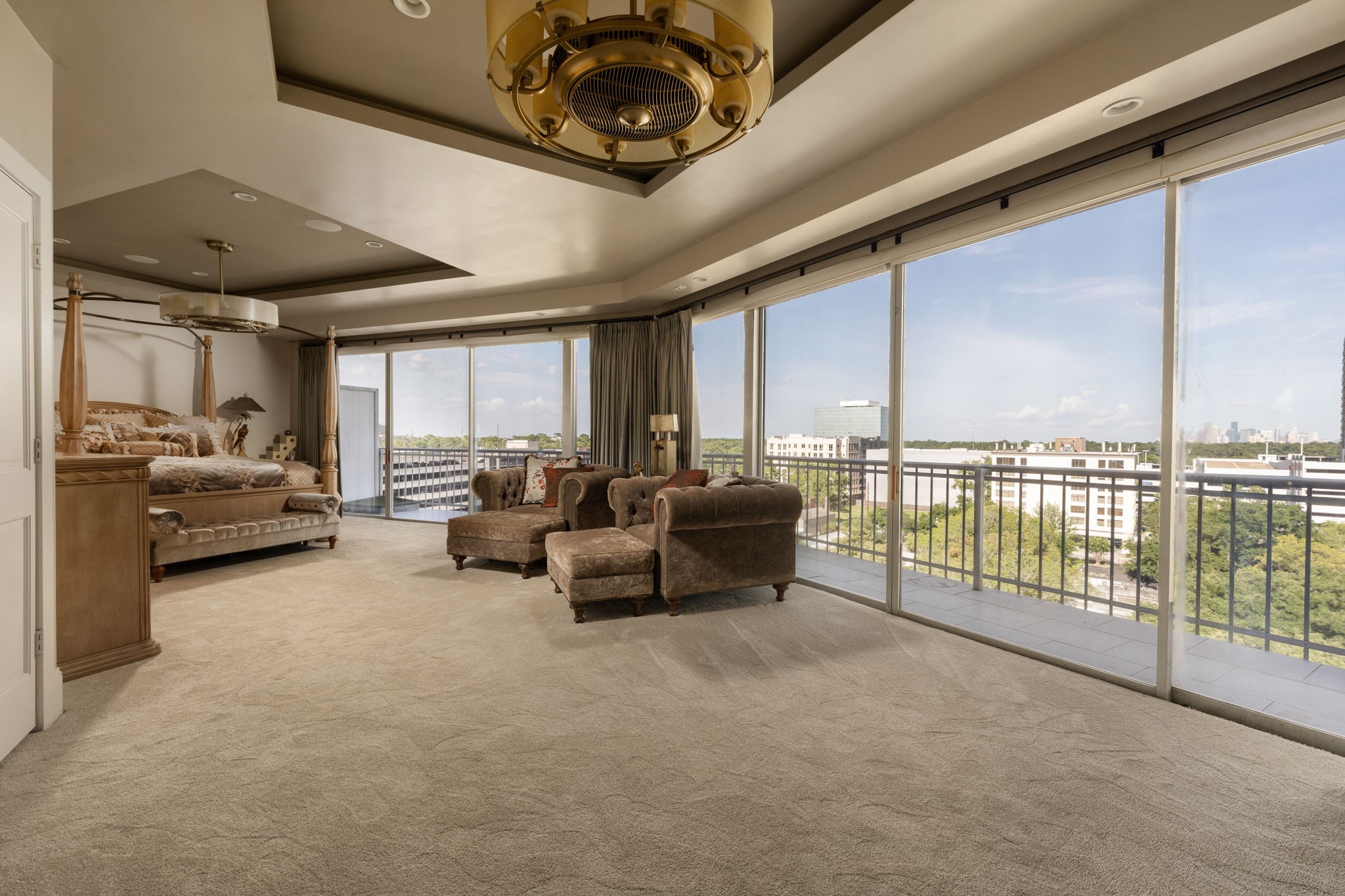 5050 Woodway Drive #8N - 物件實景