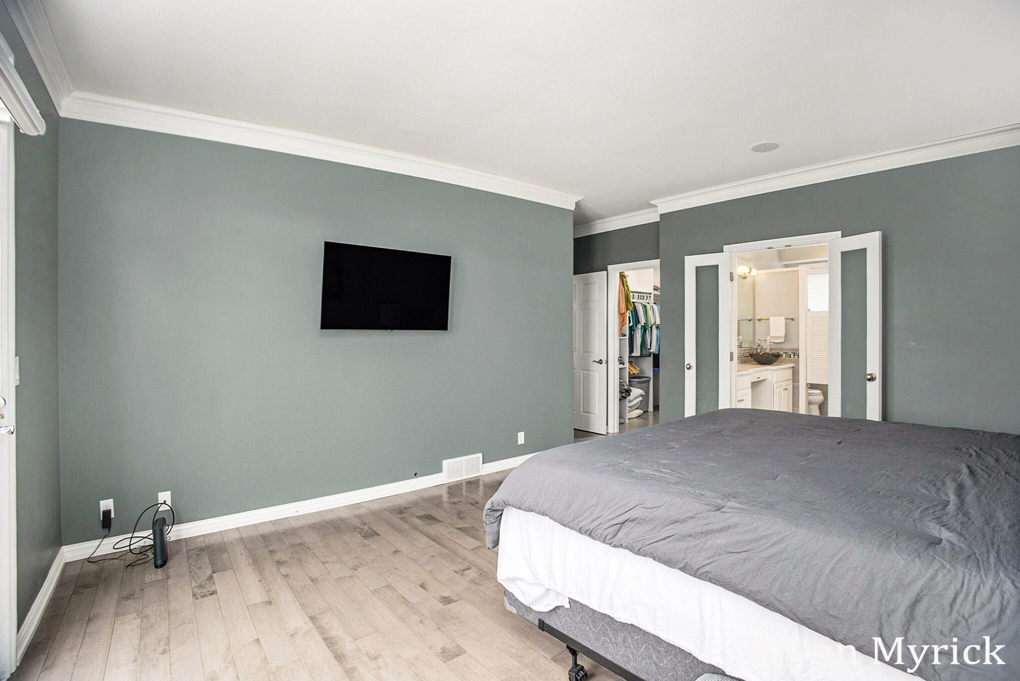 Holland, Michigan, 49424, United States, 4 Bedrooms Bedrooms, ,4 BathroomsBathrooms,Residential,For Sale,1838829