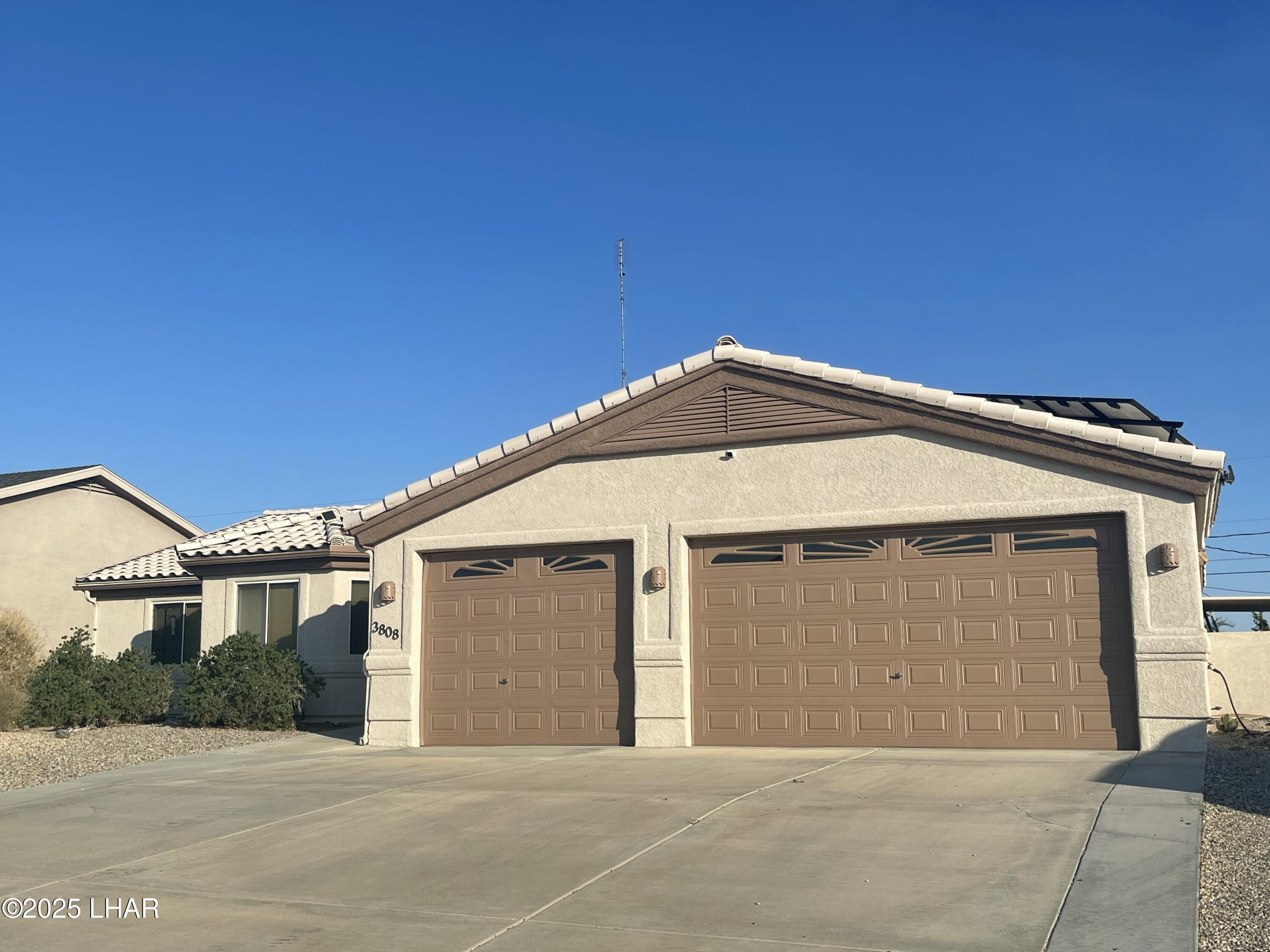 Lake Havasu City, Arizona, 86406, United States, 3 Bedrooms Bedrooms, ,1 BathroomBathrooms,Residential,For Sale,1837475